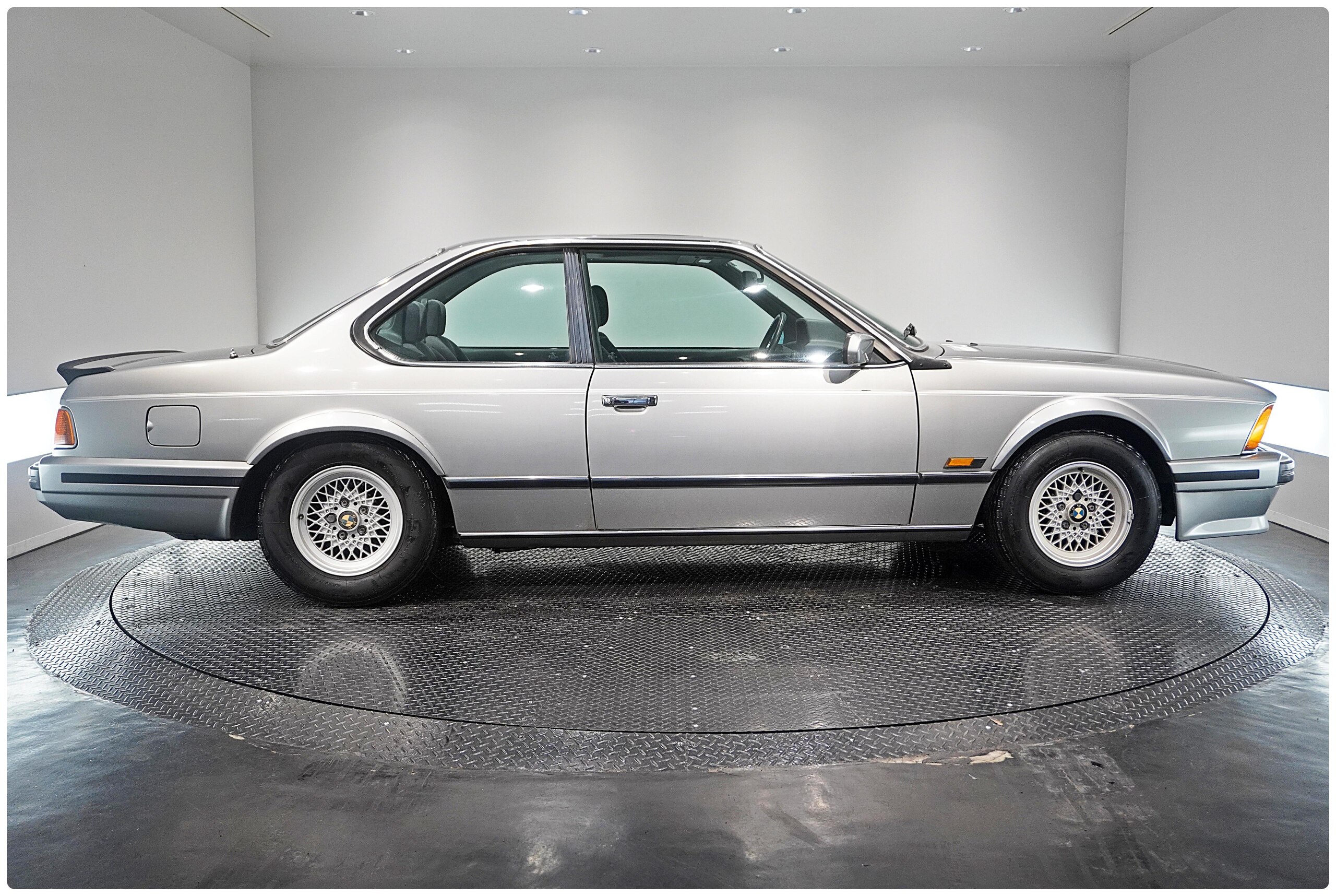 BMW 635CSi (photo: 6)
