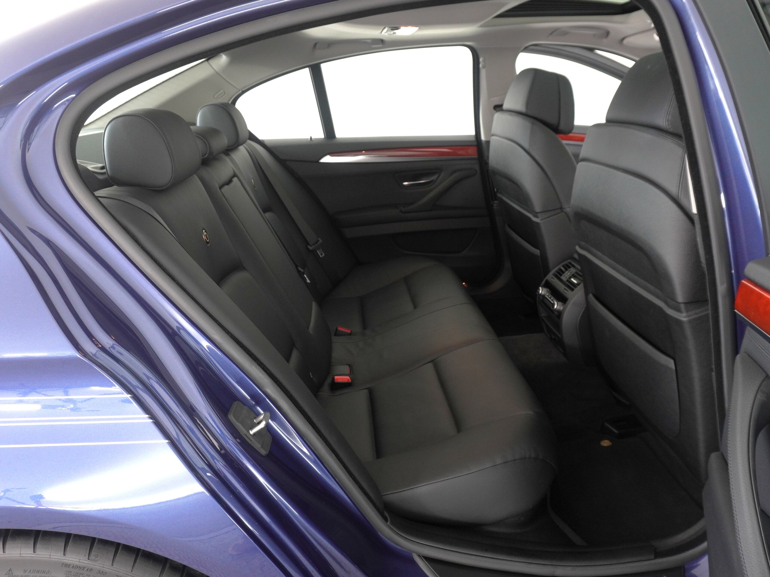 BMW Alpina B5 (photo: 12)