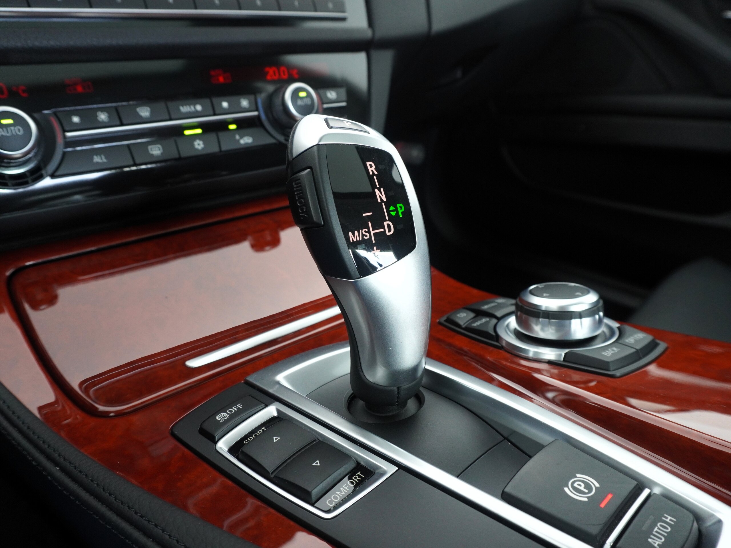 BMW Alpina B5 (photo: 11)