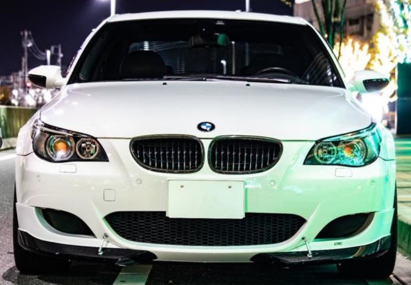 BMW M5 (photo: 1)