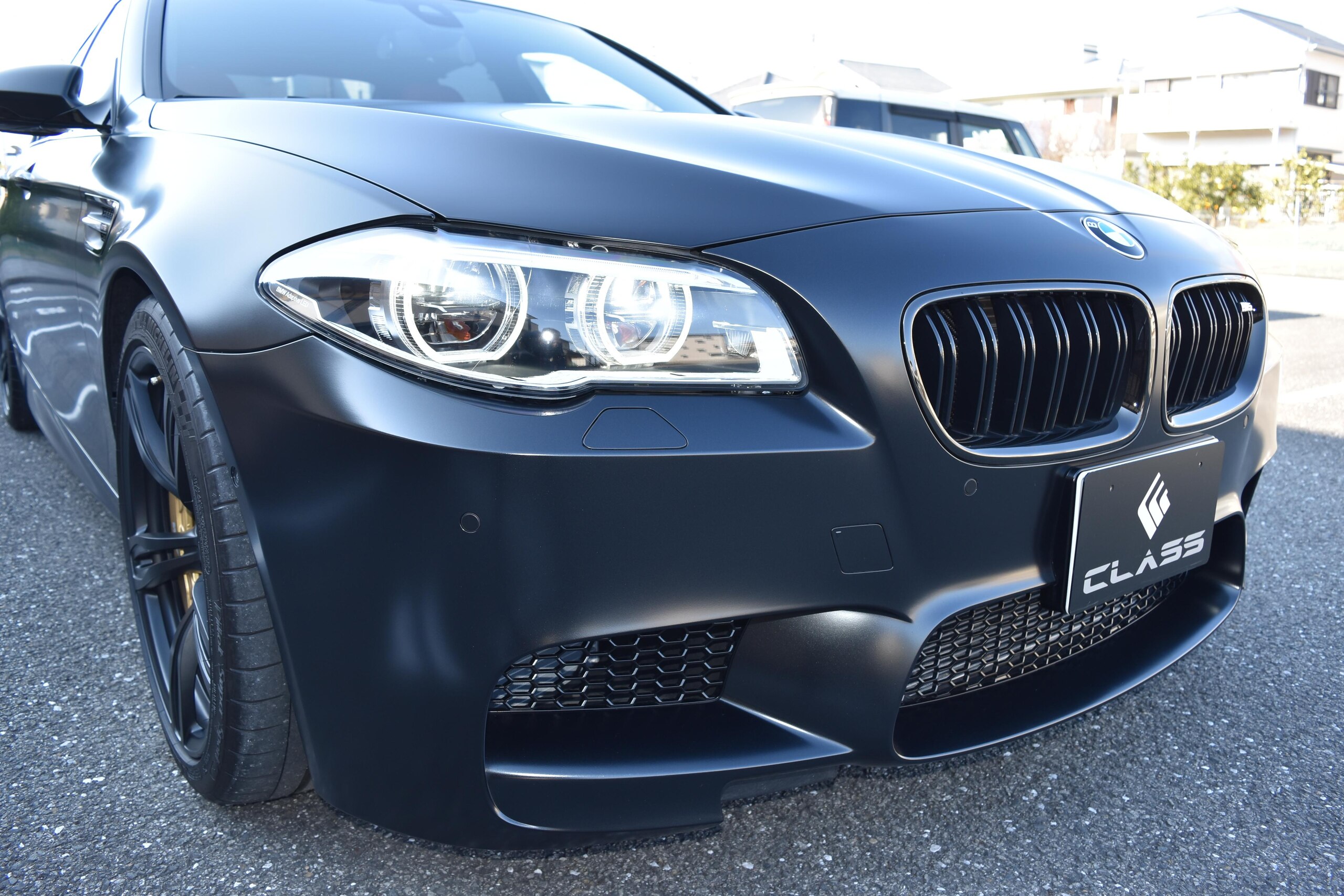 BMW M5 (photo: 1)