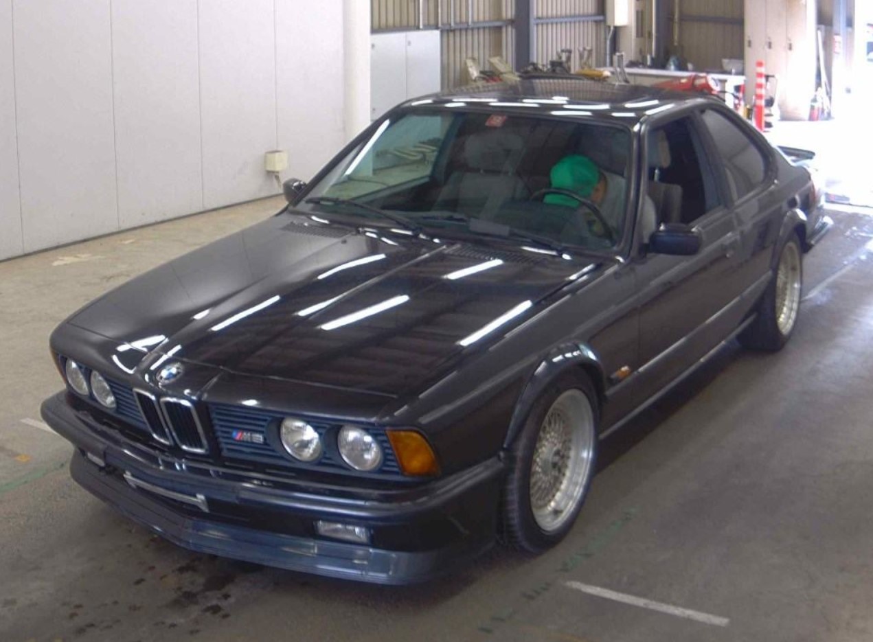 BMW M6 (photo: 1)