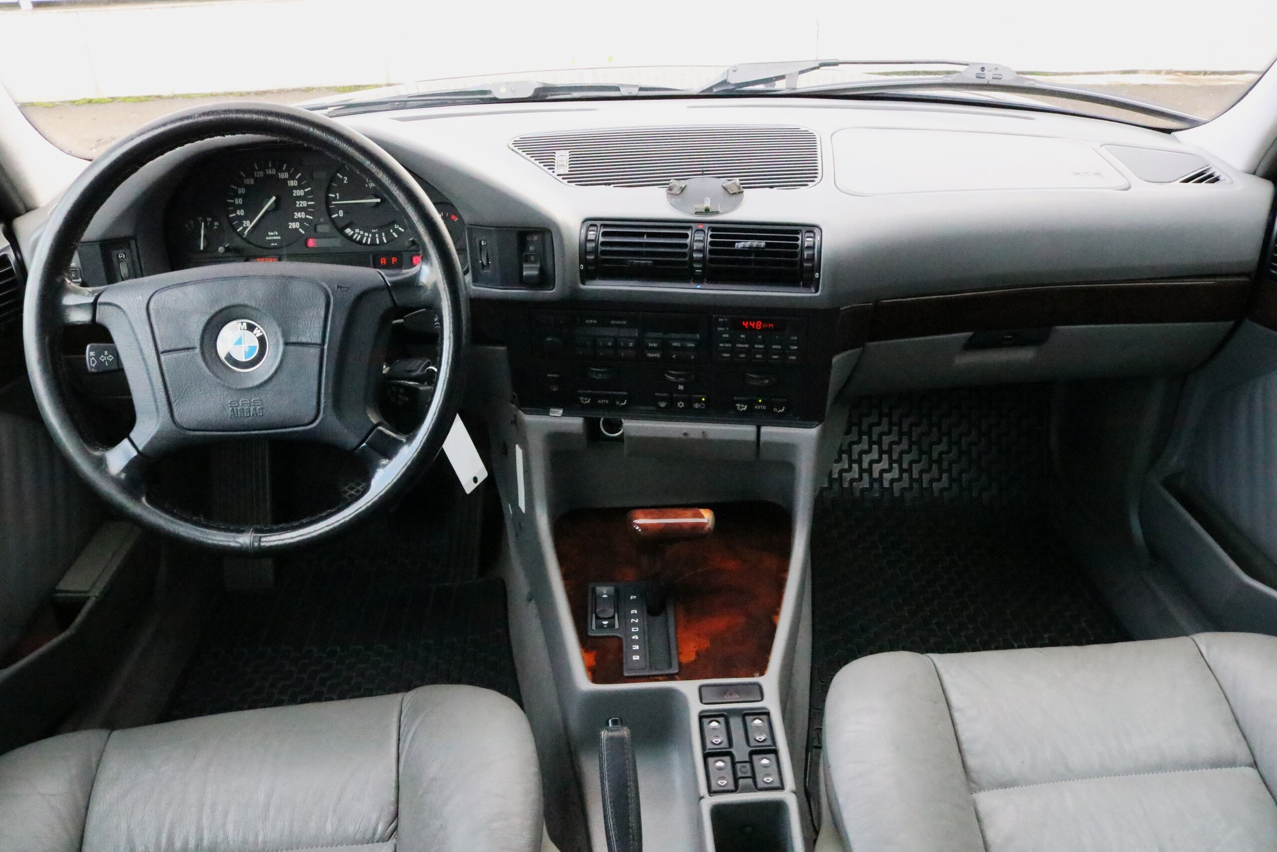 BMW Touring 540i (photo: 8)