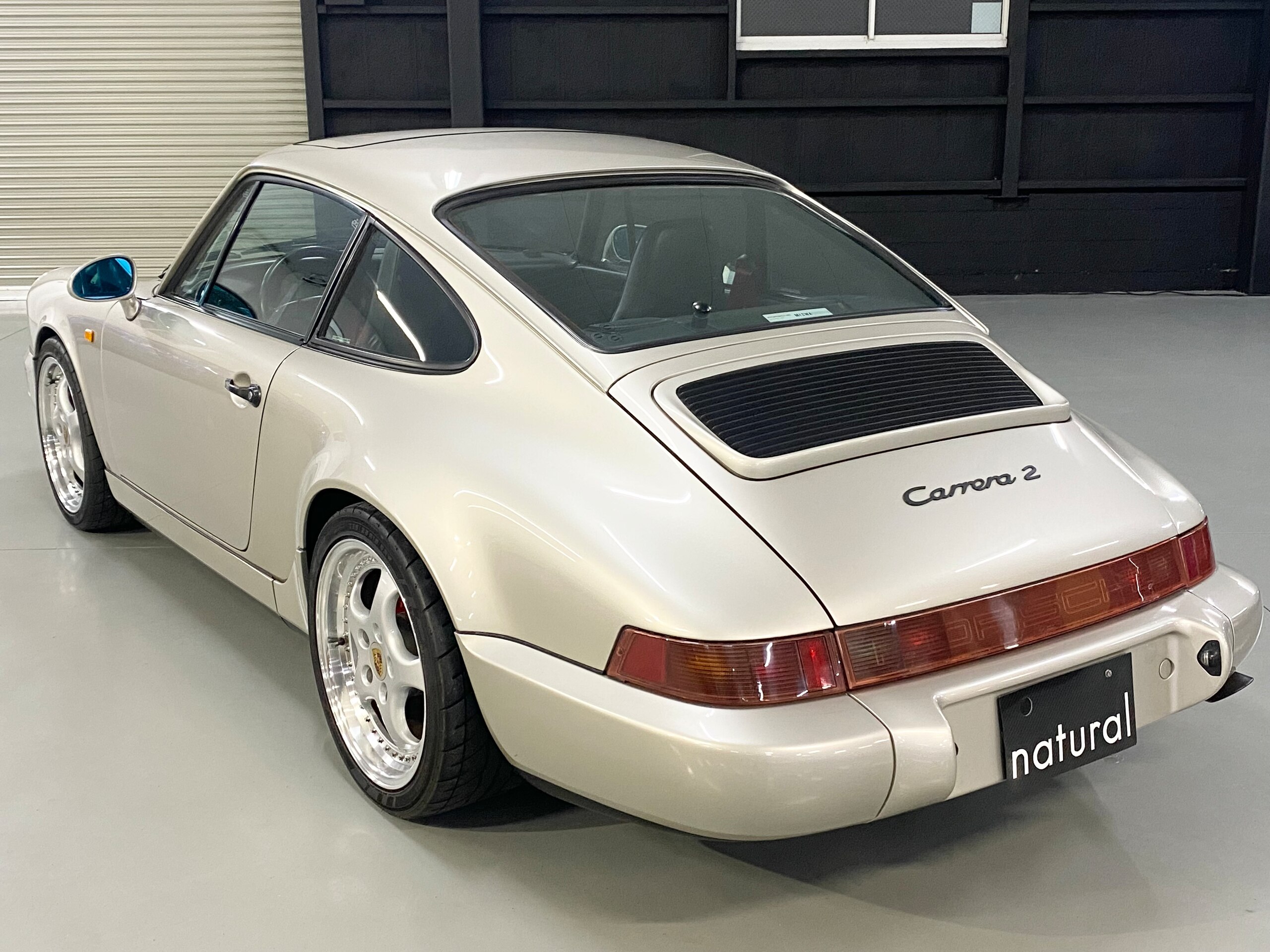 Porsche 911 Carrera 2 (photo: 3)