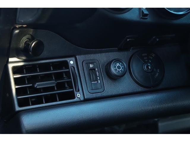 Porsche 911 Carrera 2 (photo: 11)