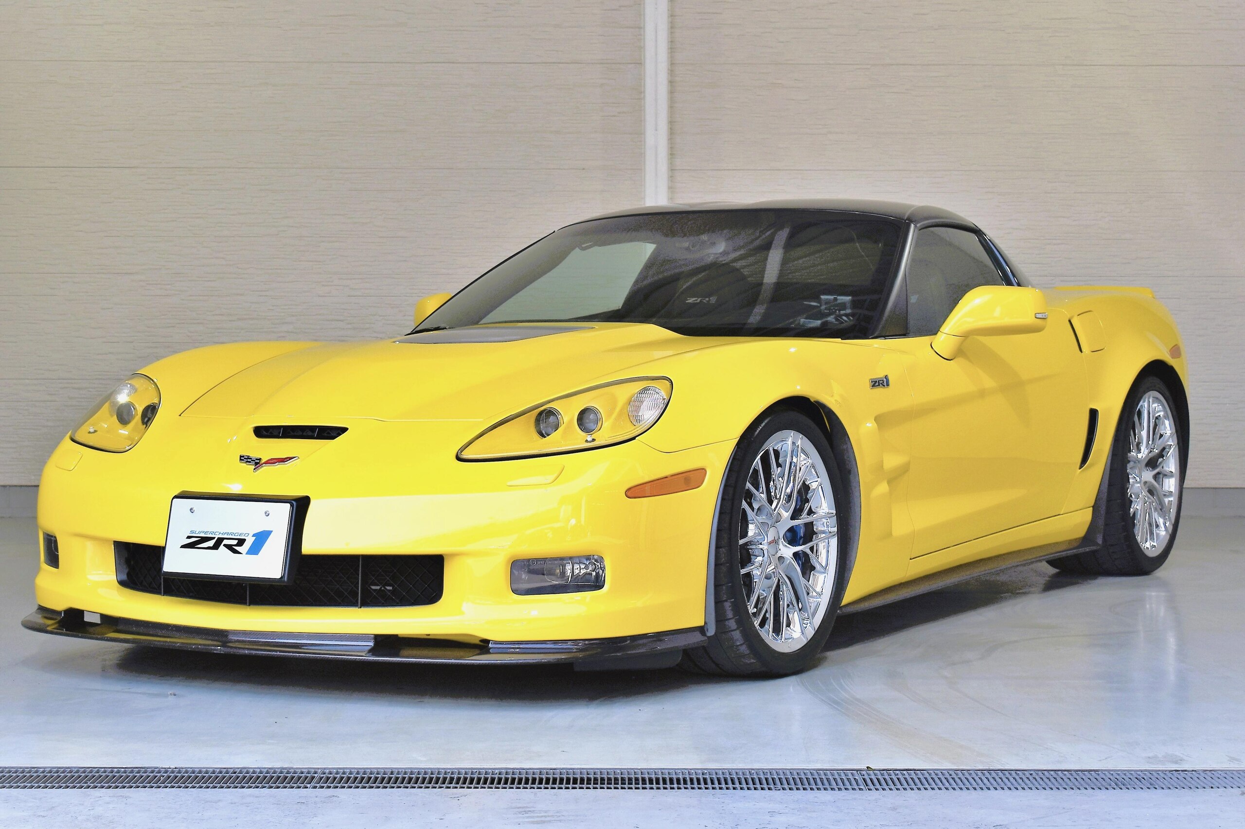 Chevrolet Corvette ZR1 (photo: 1)