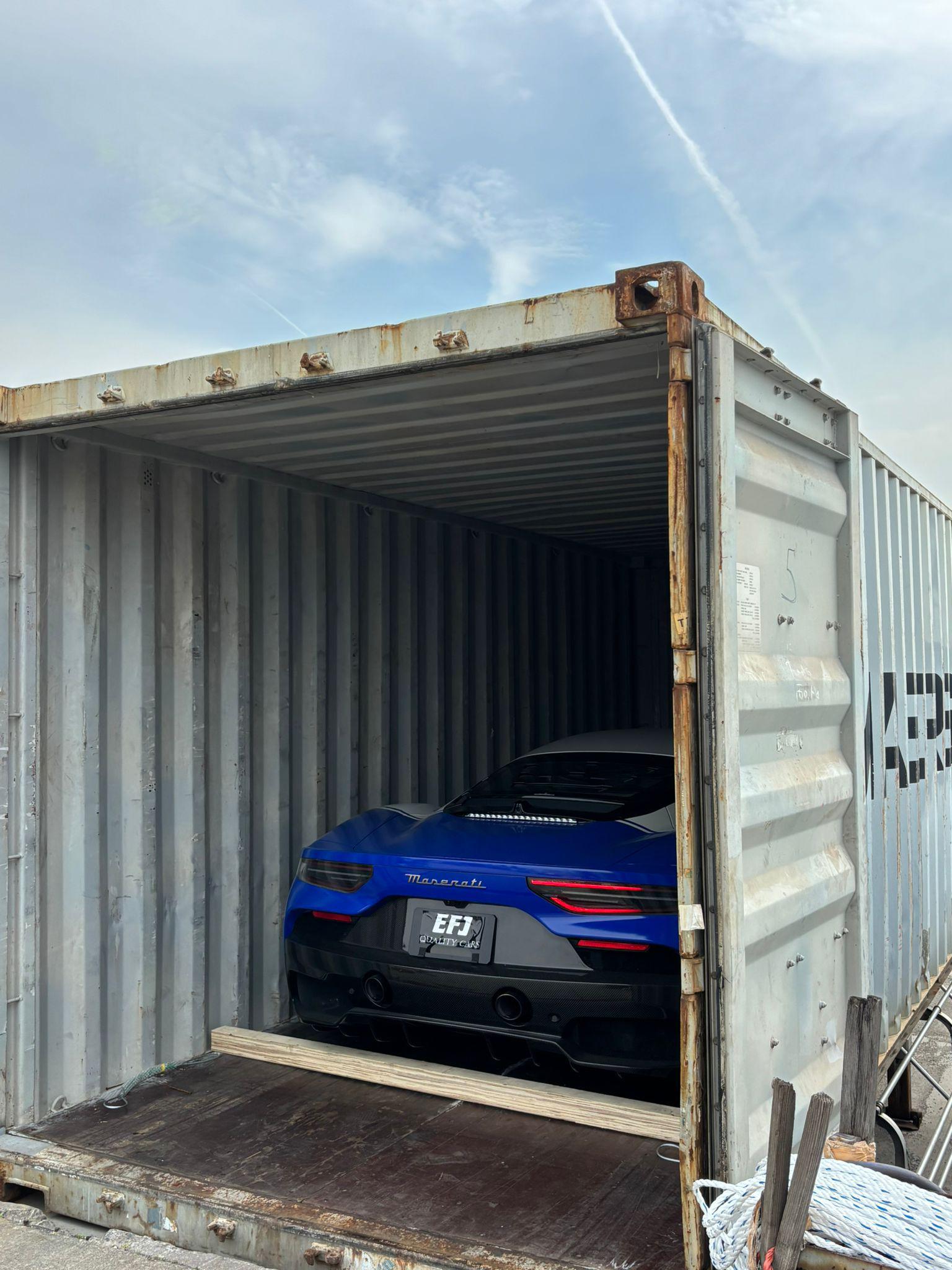 container loading