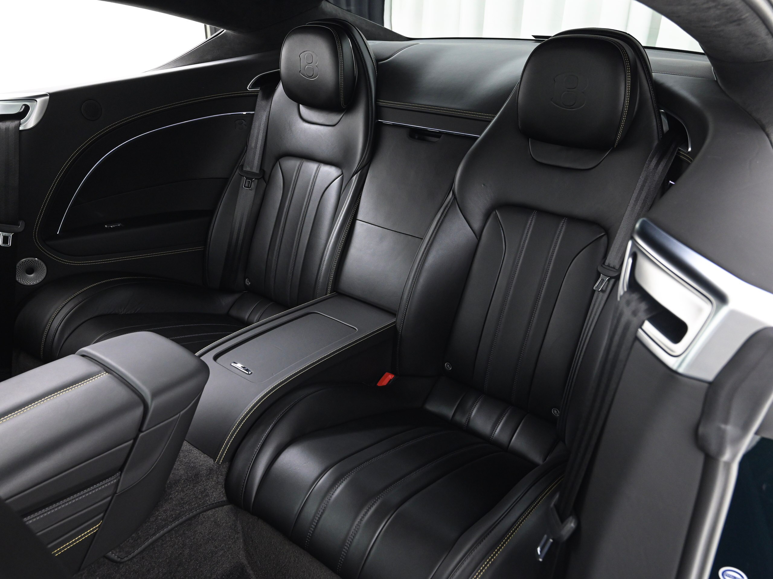 Bentley Continental GT Number 9 Edition by Mulliner (photo: 16)