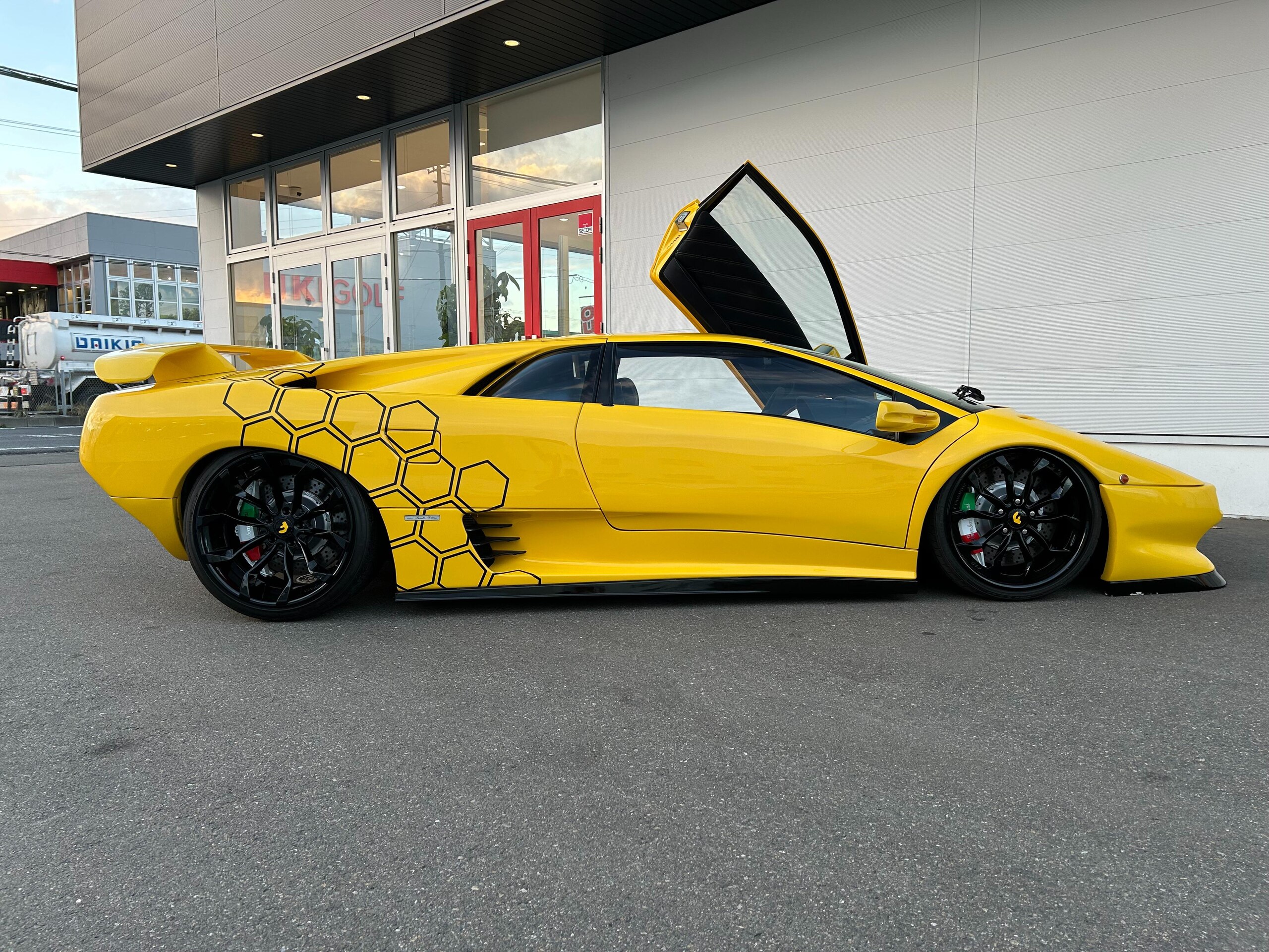 Lamborghini Diablo VT (photo: 4)