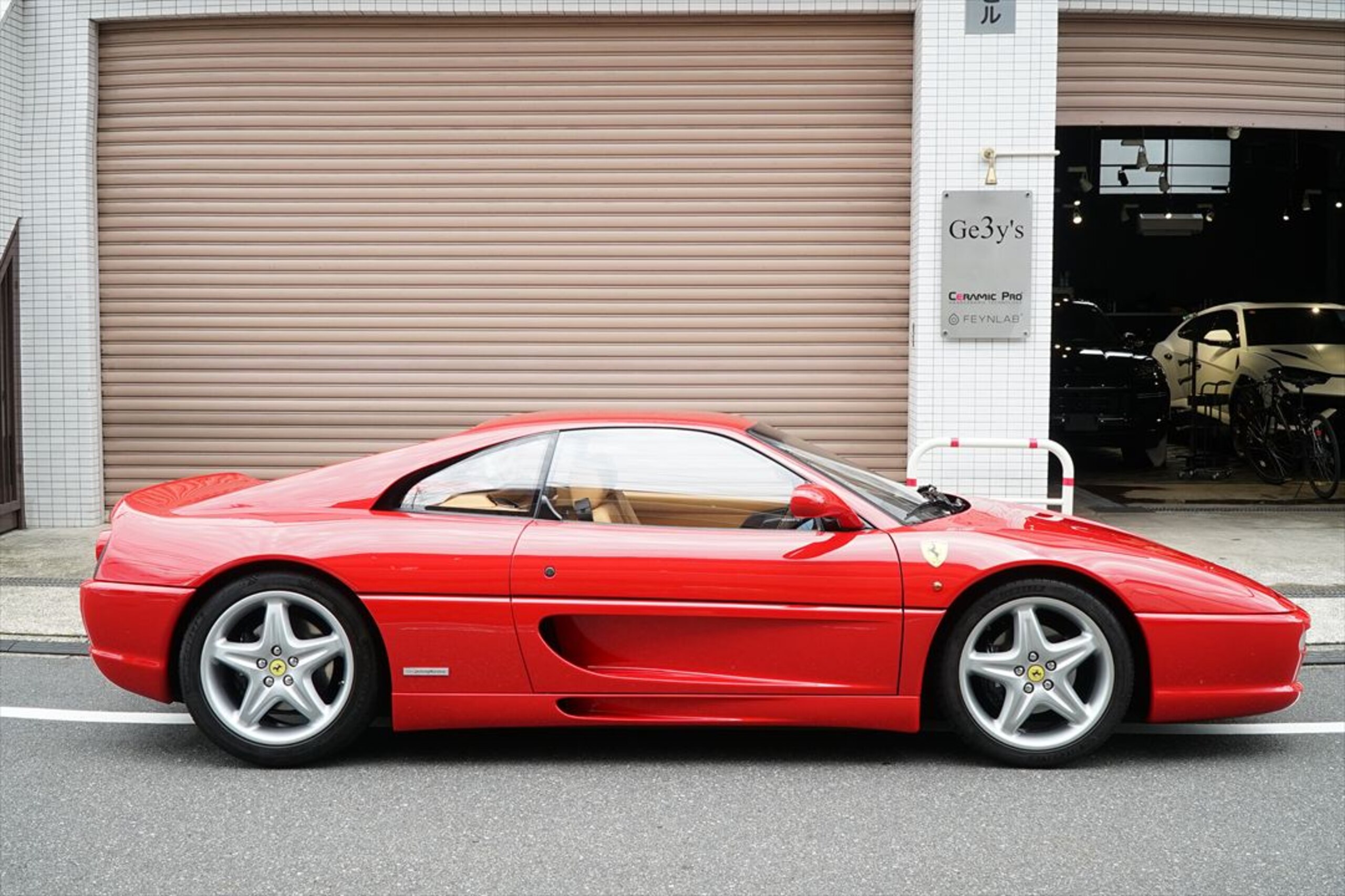 Ferrari F355 Berlinetta (photo: 4)