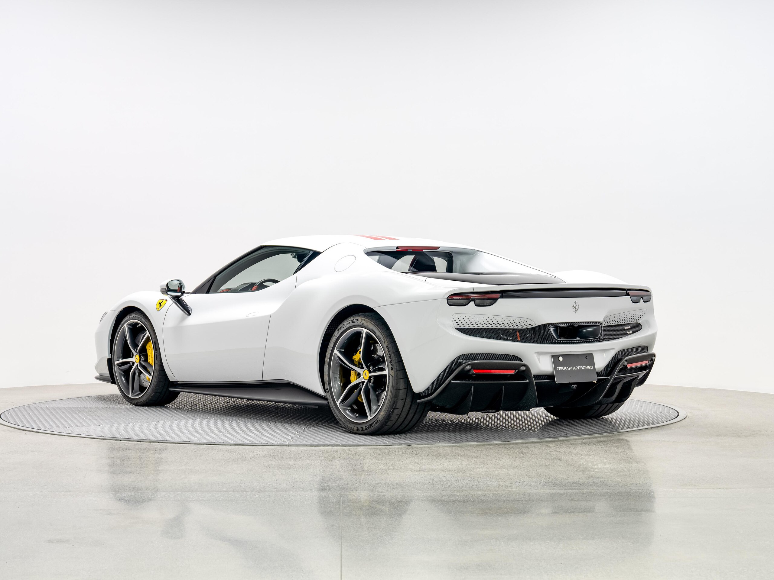 Ferrari 296GTB (photo: 3)