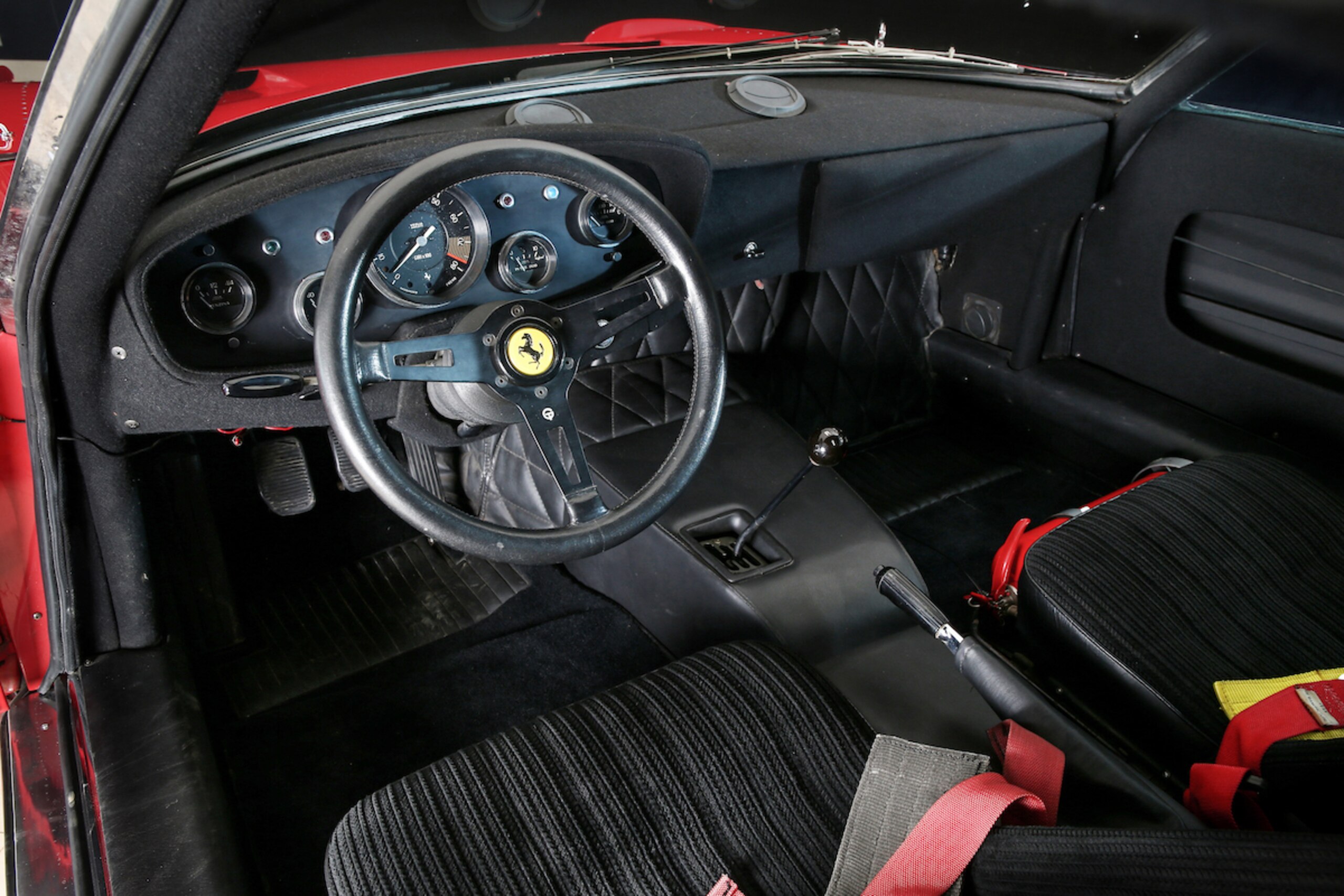 Ferrari 365 GTB/4 (photo: 11)
