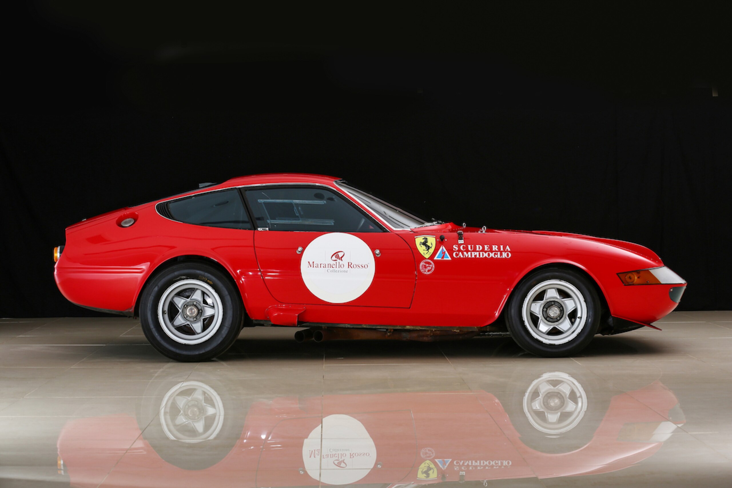 Ferrari 365 GTB/4 (photo: 2)