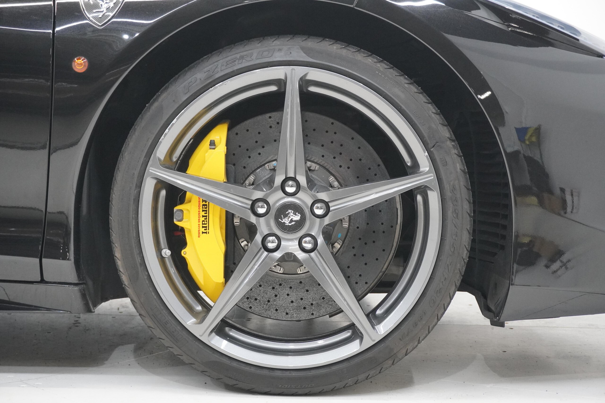 Ferrari 458 Italia F1 DCT (photo: 14)