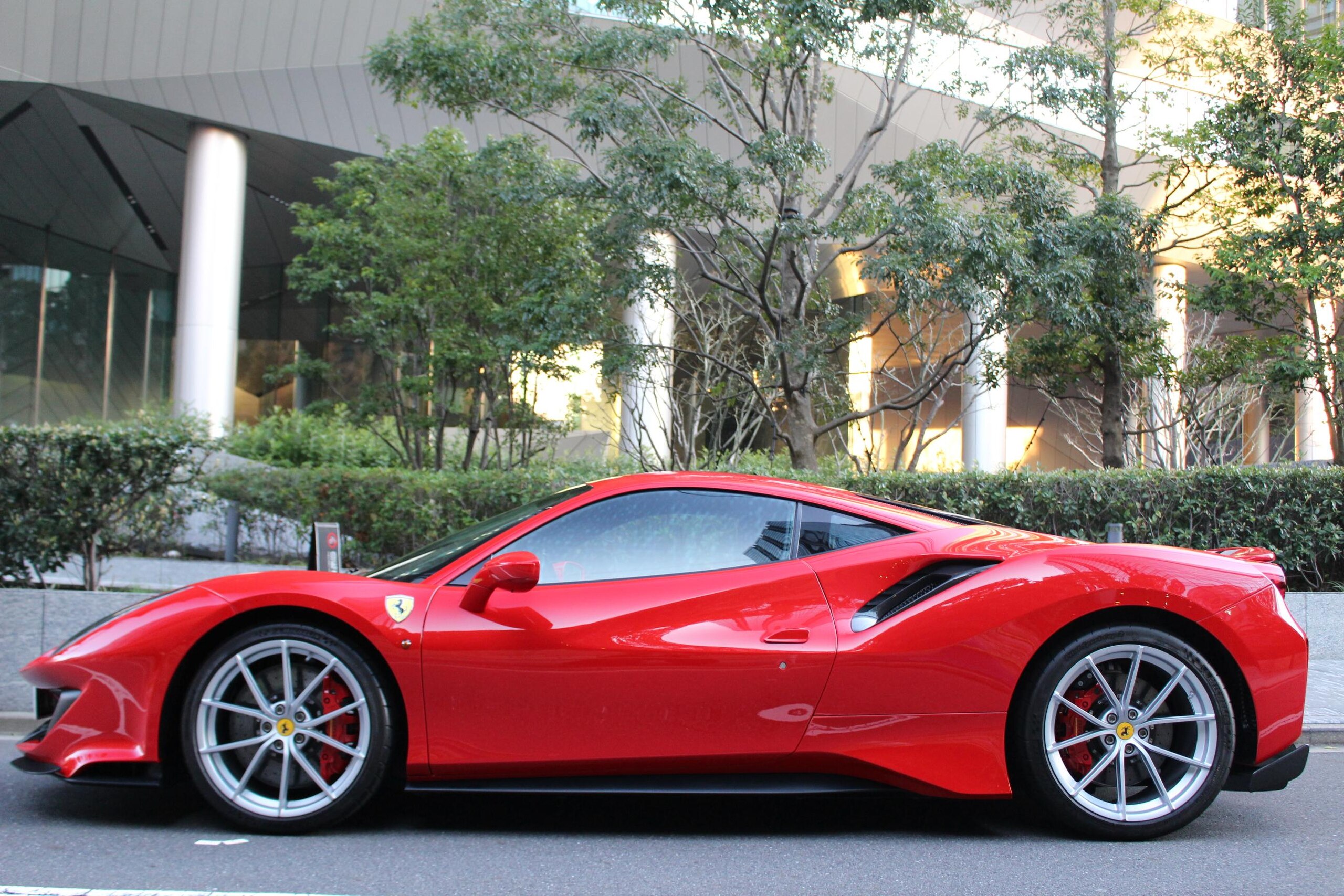 Ferrari 488 Pista (photo: 4)
