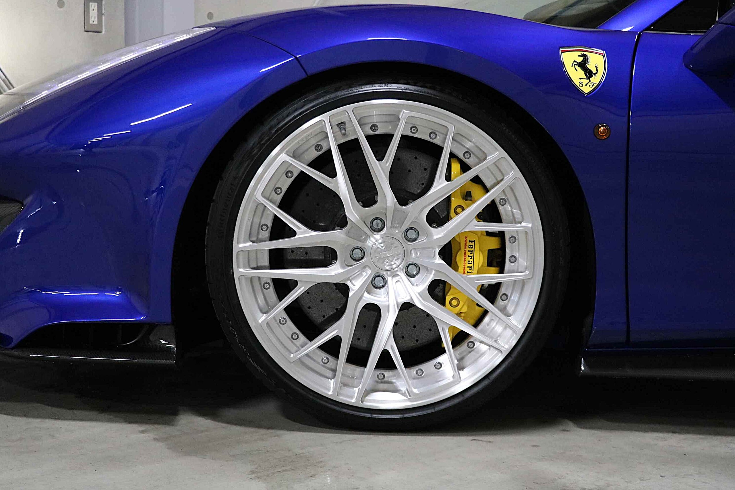 Ferrari 488 Pista Spider 2020 for sale from Japan - image 4