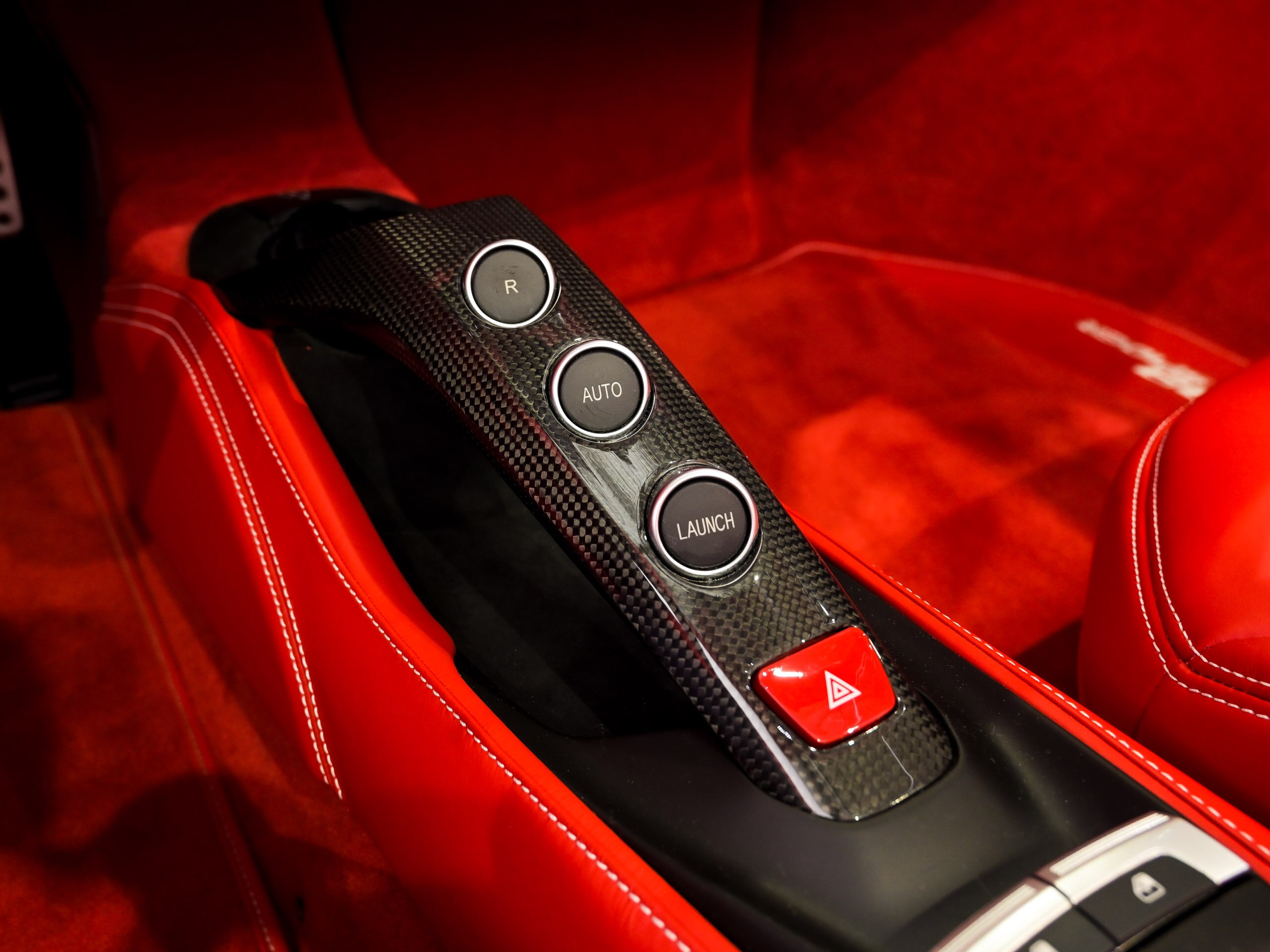 Ferrari 488 Spider (photo: 16)