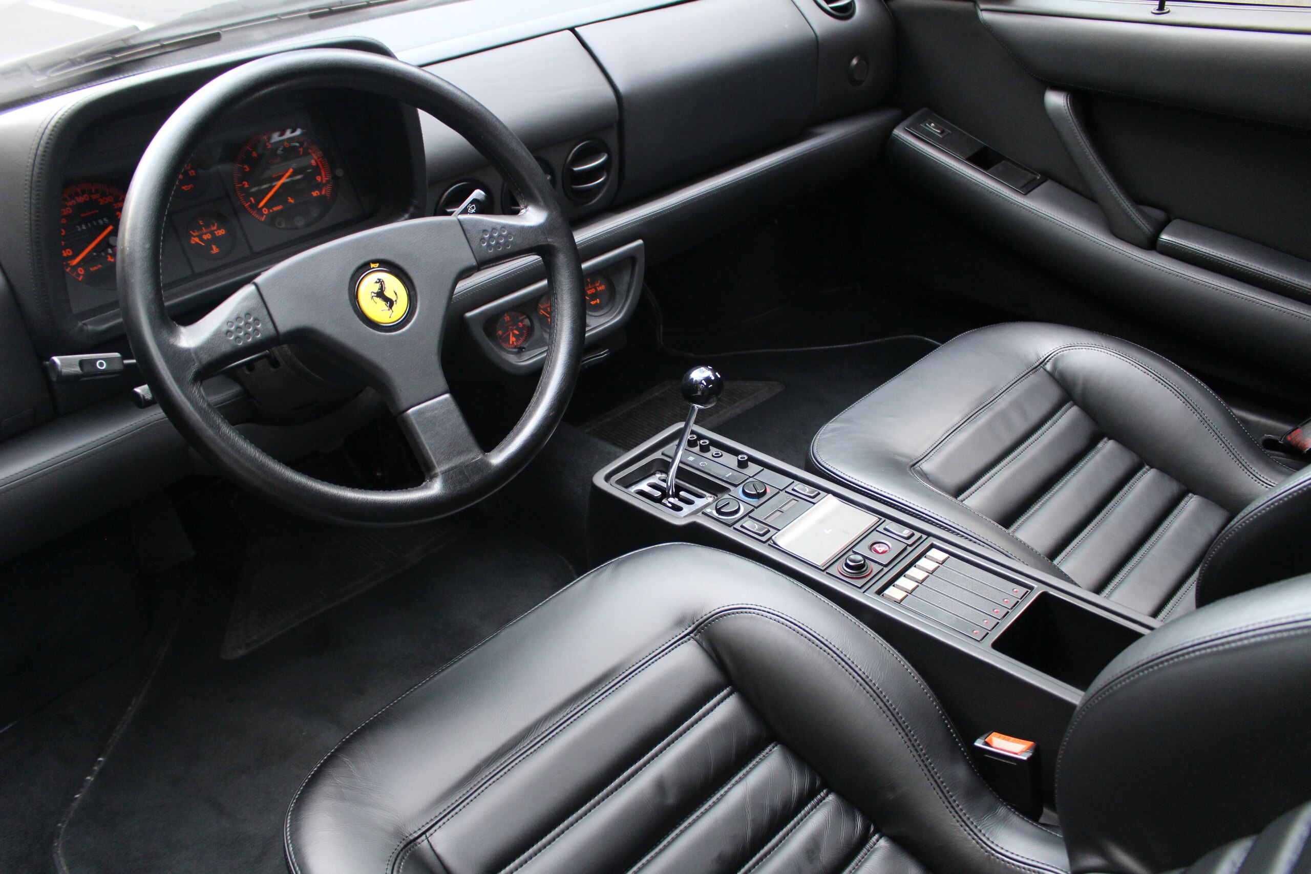 Ferrari 512TR (photo: 8)