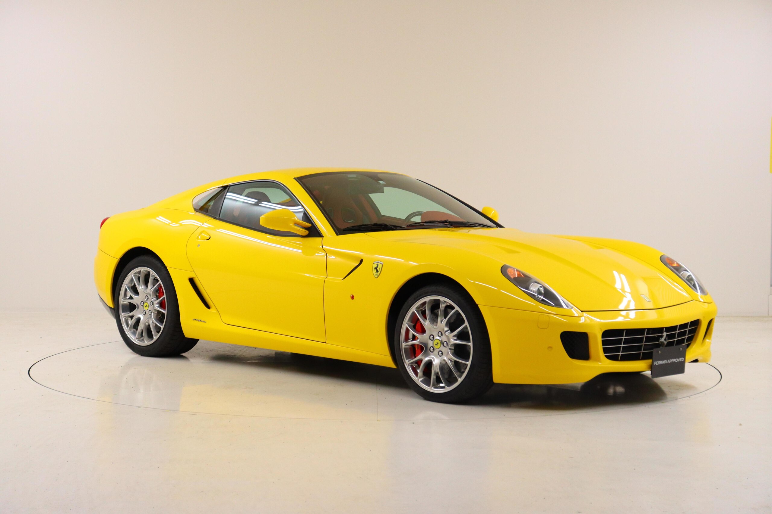 Ferrari 599 (photo: 2)
