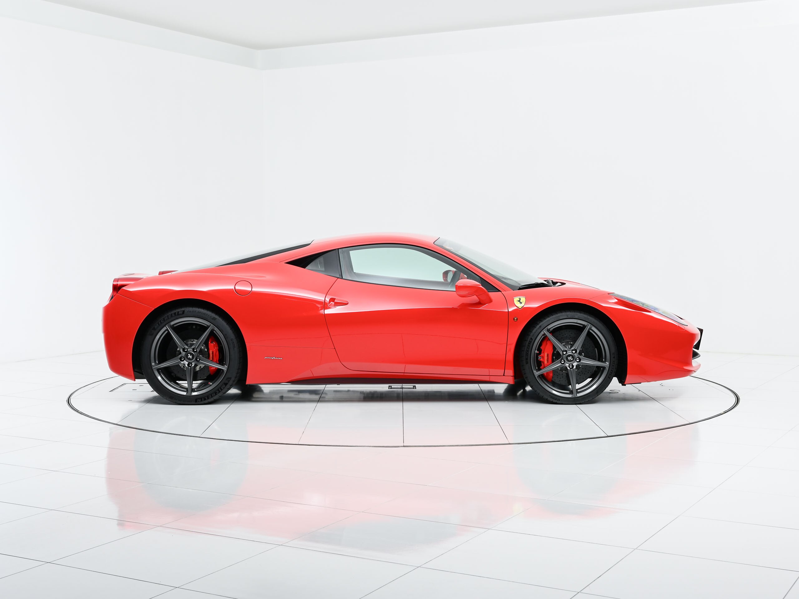 Ferrari 458 Italia F1 DCT (photo: 6)