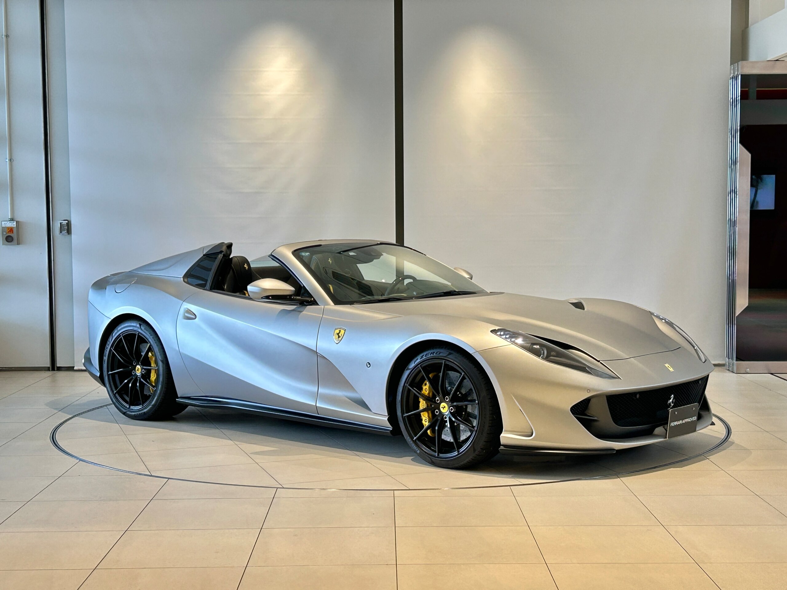Ferrari 812GTS 2022 for sale from Japan - image 11