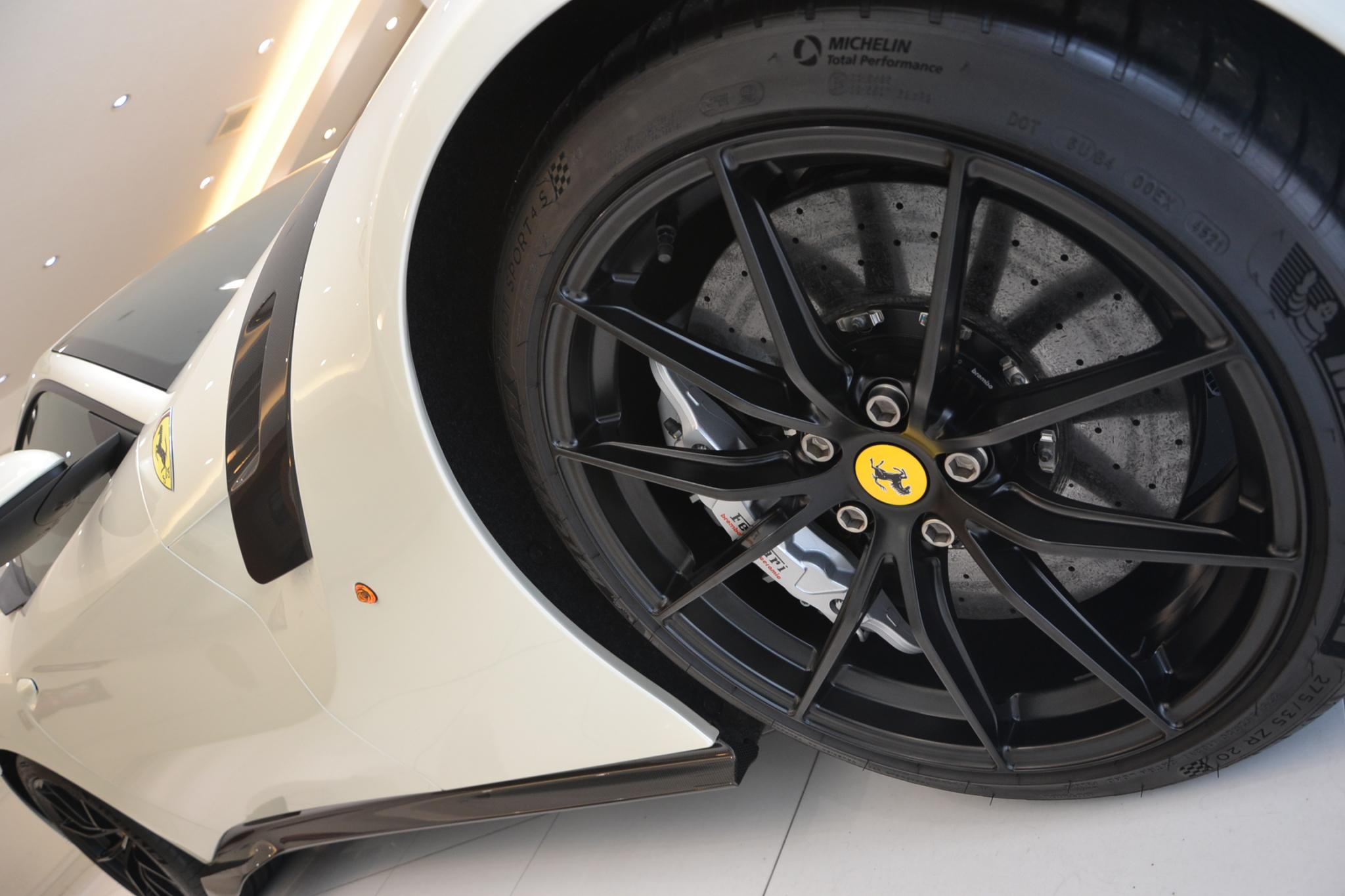 Ferrari F12tdf (photo: 23)