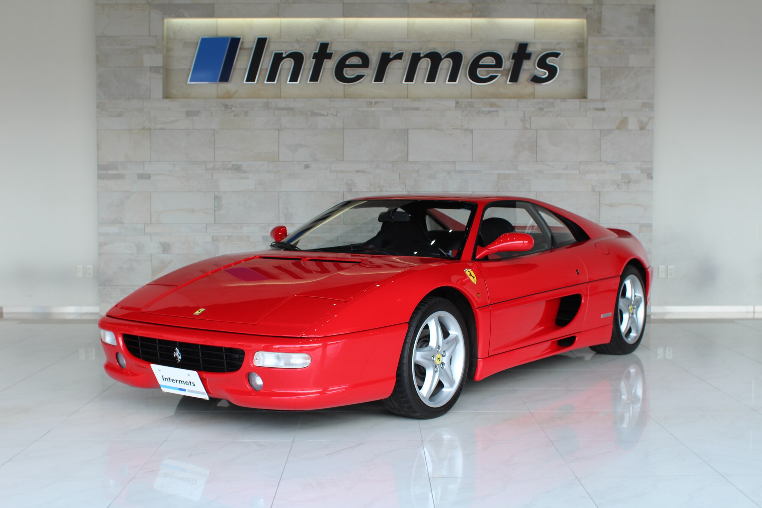 Ferrari F355 Berlinetta 1995 for sale from Japan - image 2