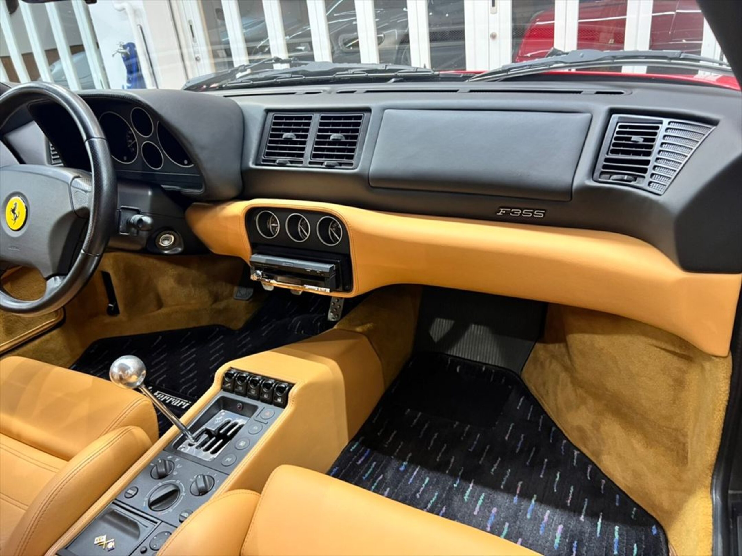 Ferrari F355 Berlinetta (photo: 16)