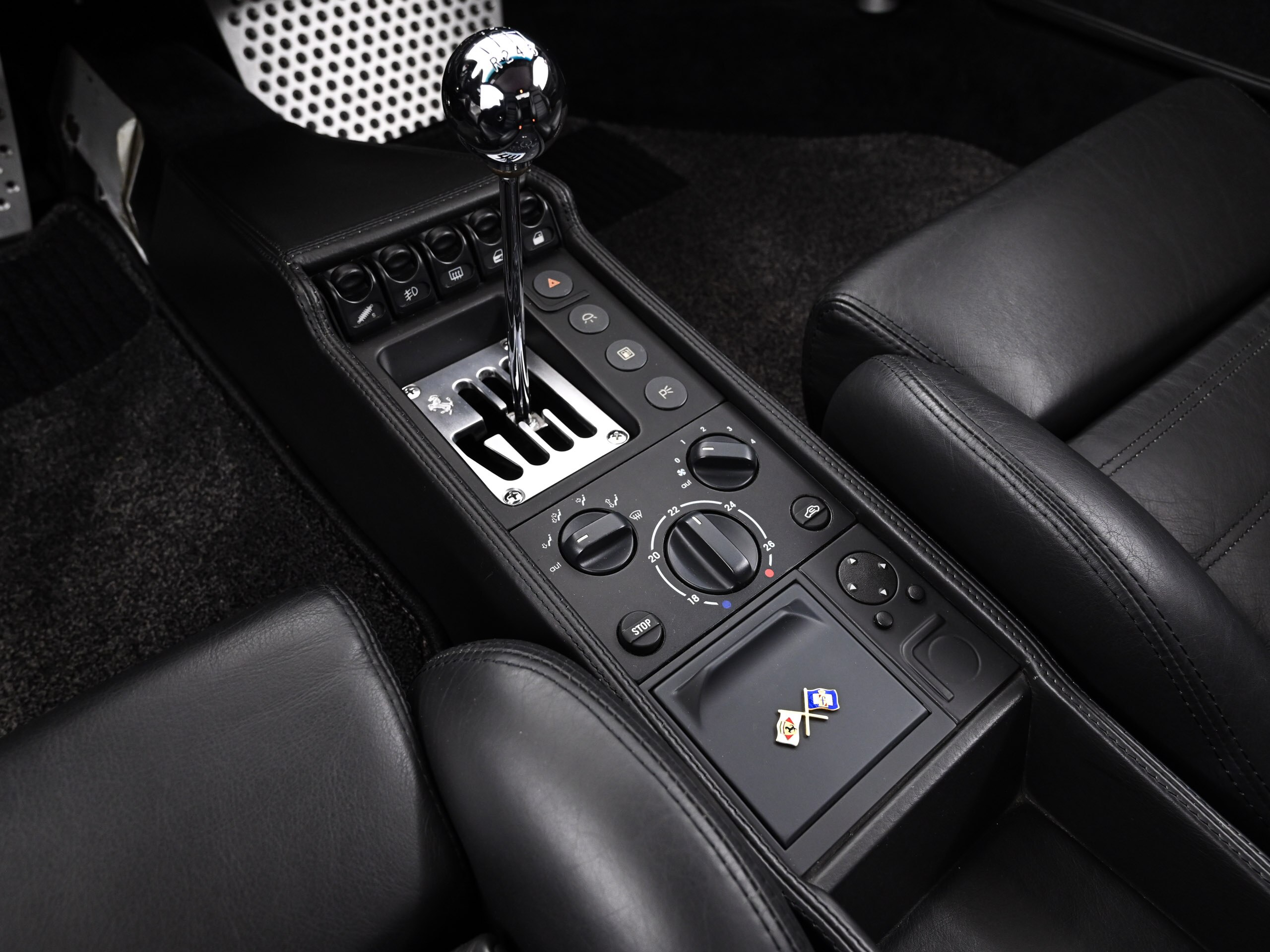 Ferrari F355 Berlinetta (photo: 10)