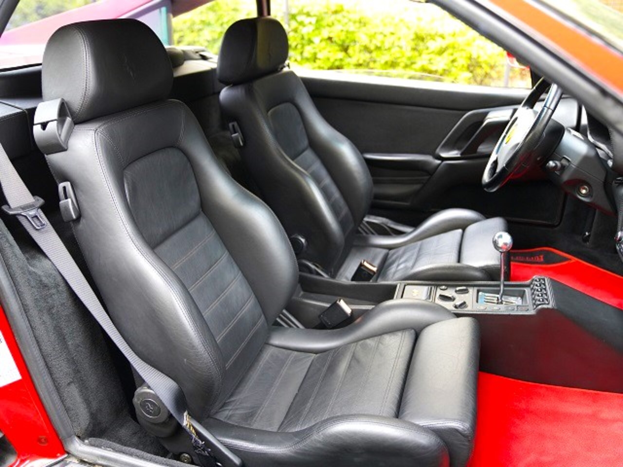 Ferrari F355 Berlinetta (photo: 12)