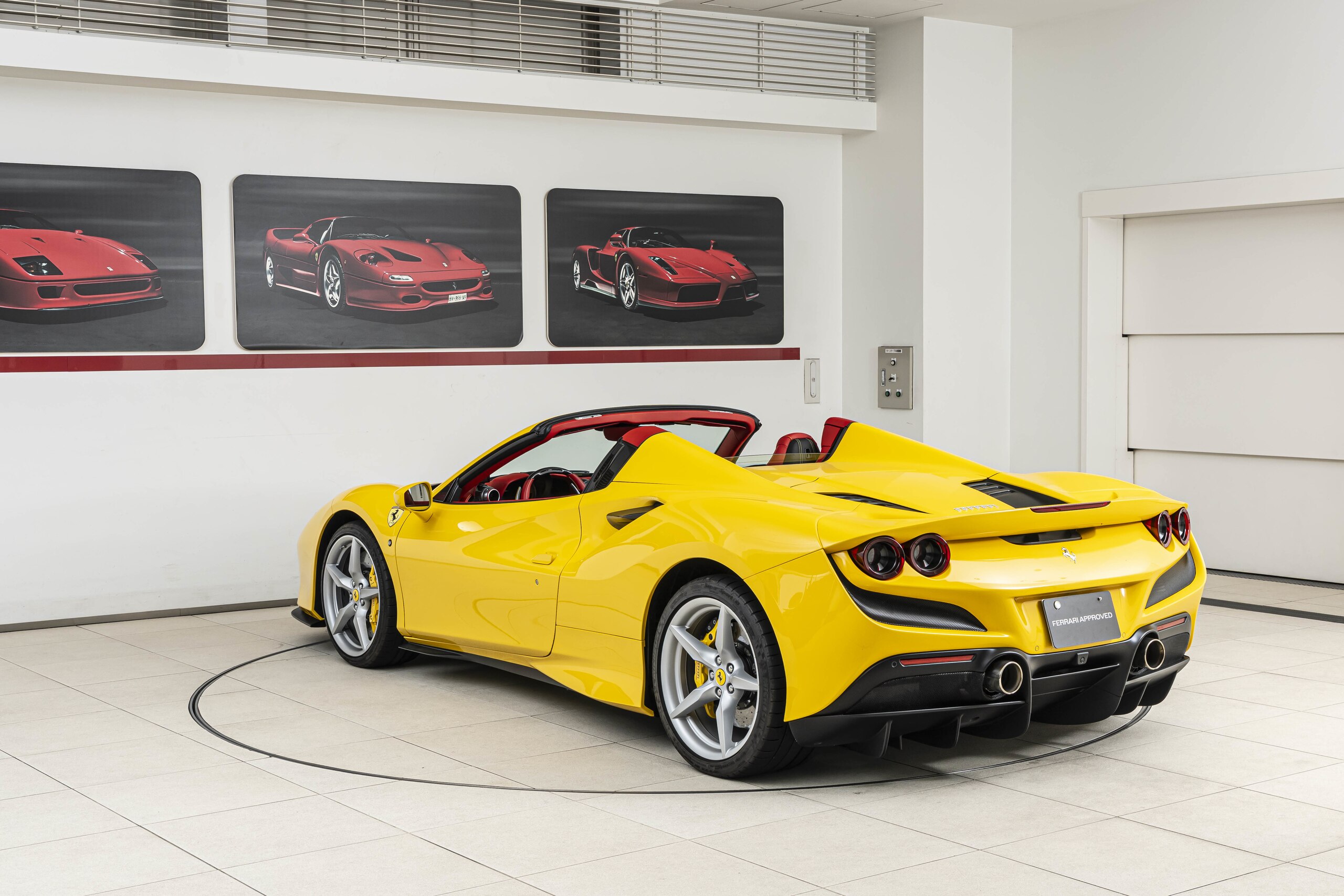 Ferrari F8 Spider 2020 for sale from Japan - image 3
