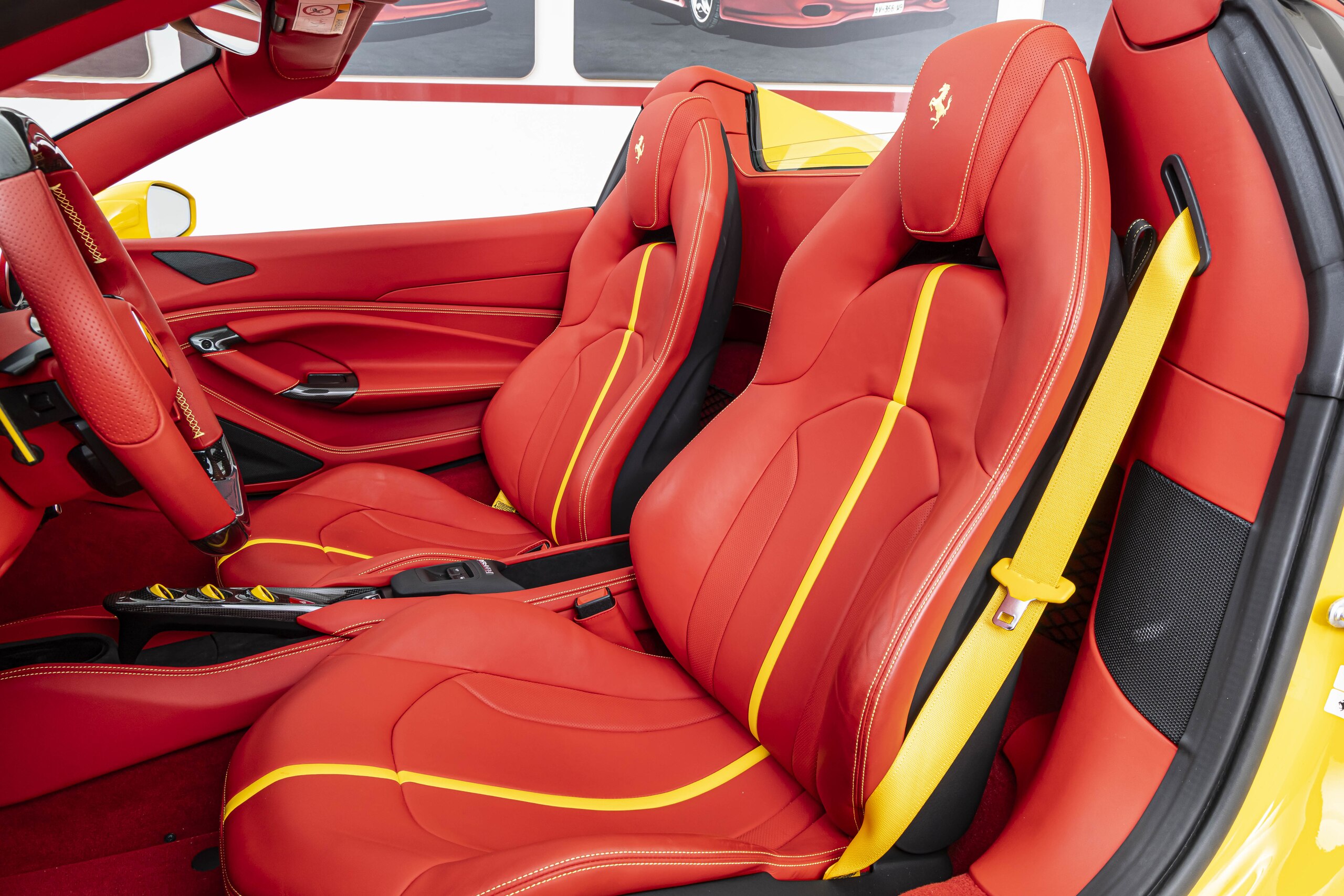 Ferrari F8 Spider 2020 for sale from Japan - image 4