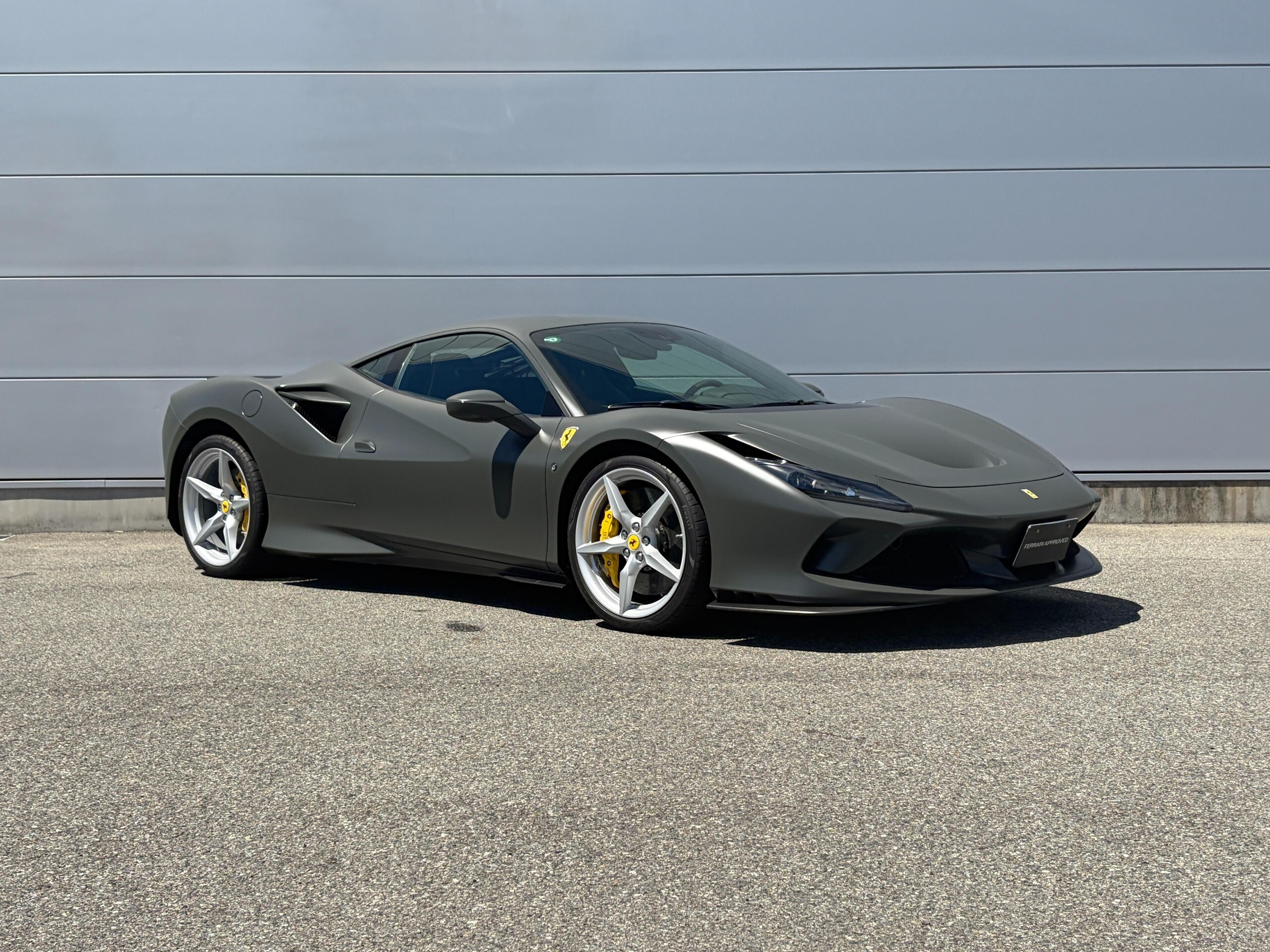 Ferrari F8 Tributo 2022 for sale from Japan - image 4