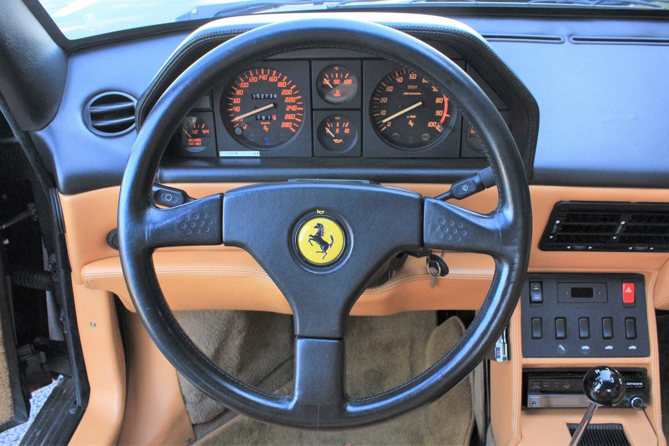 Ferrari Mondial t (photo: 13)