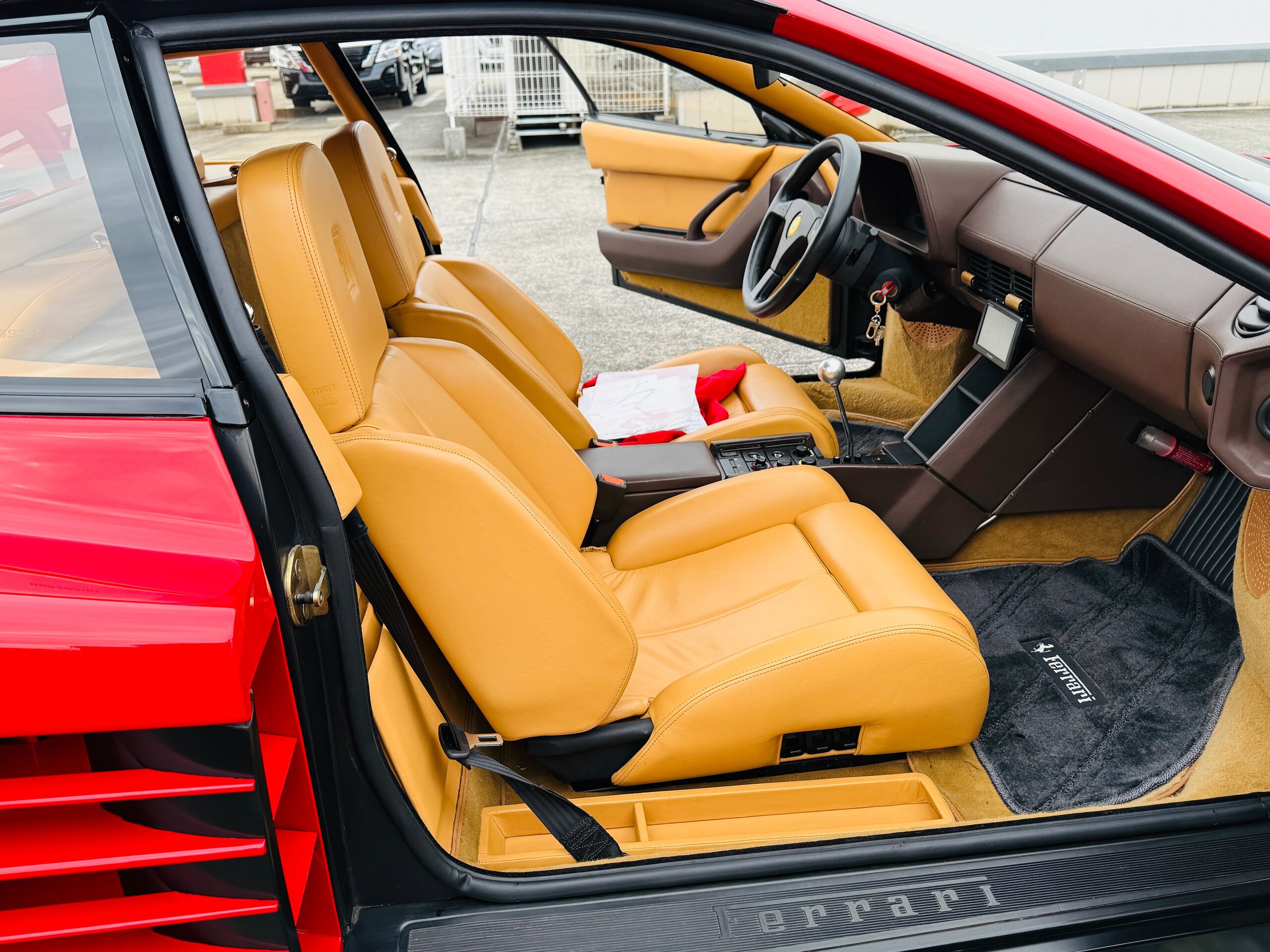 Ferrari Testarossa (photo: 16)