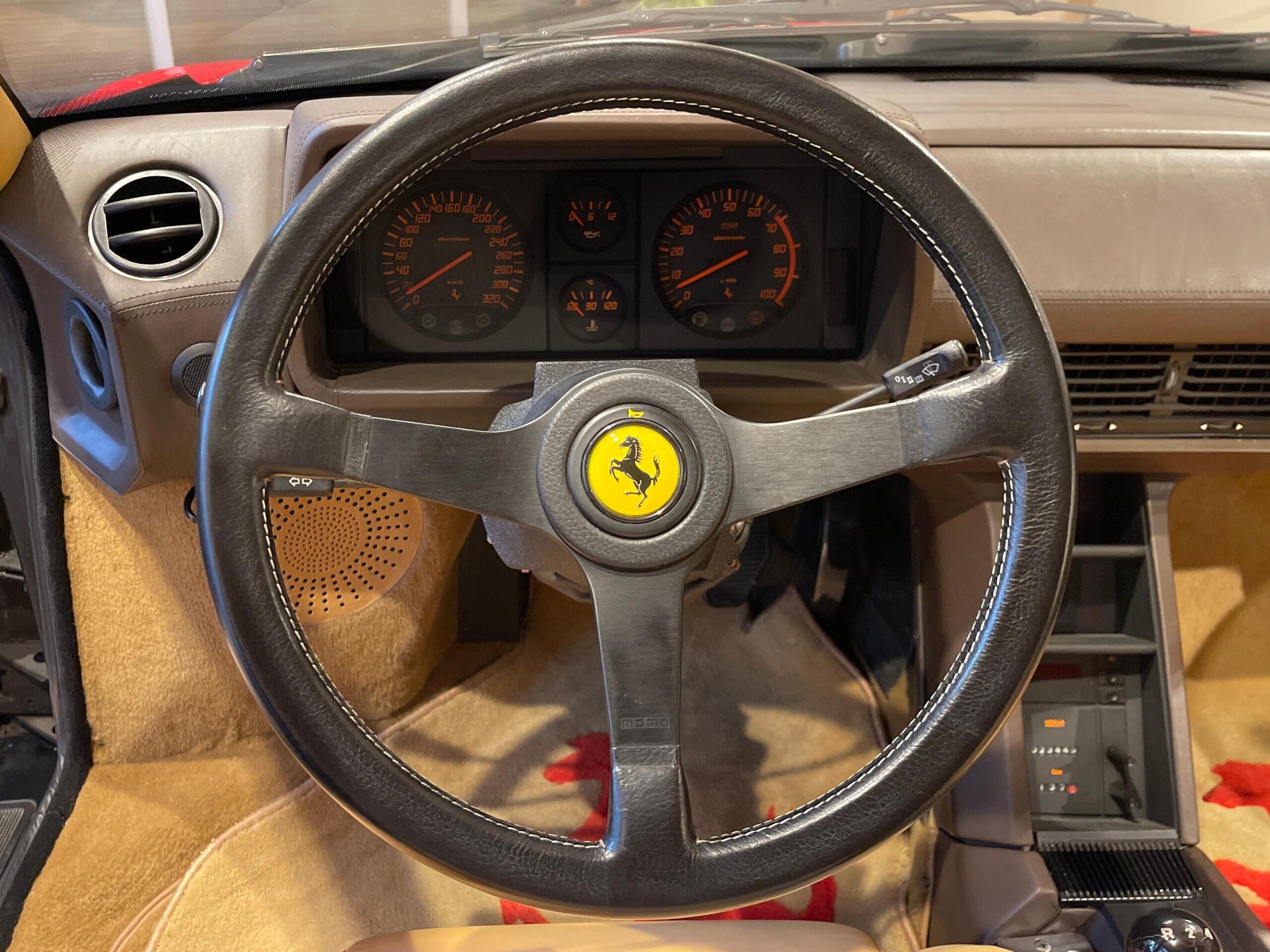 Ferrari Testarossa (photo: 8)