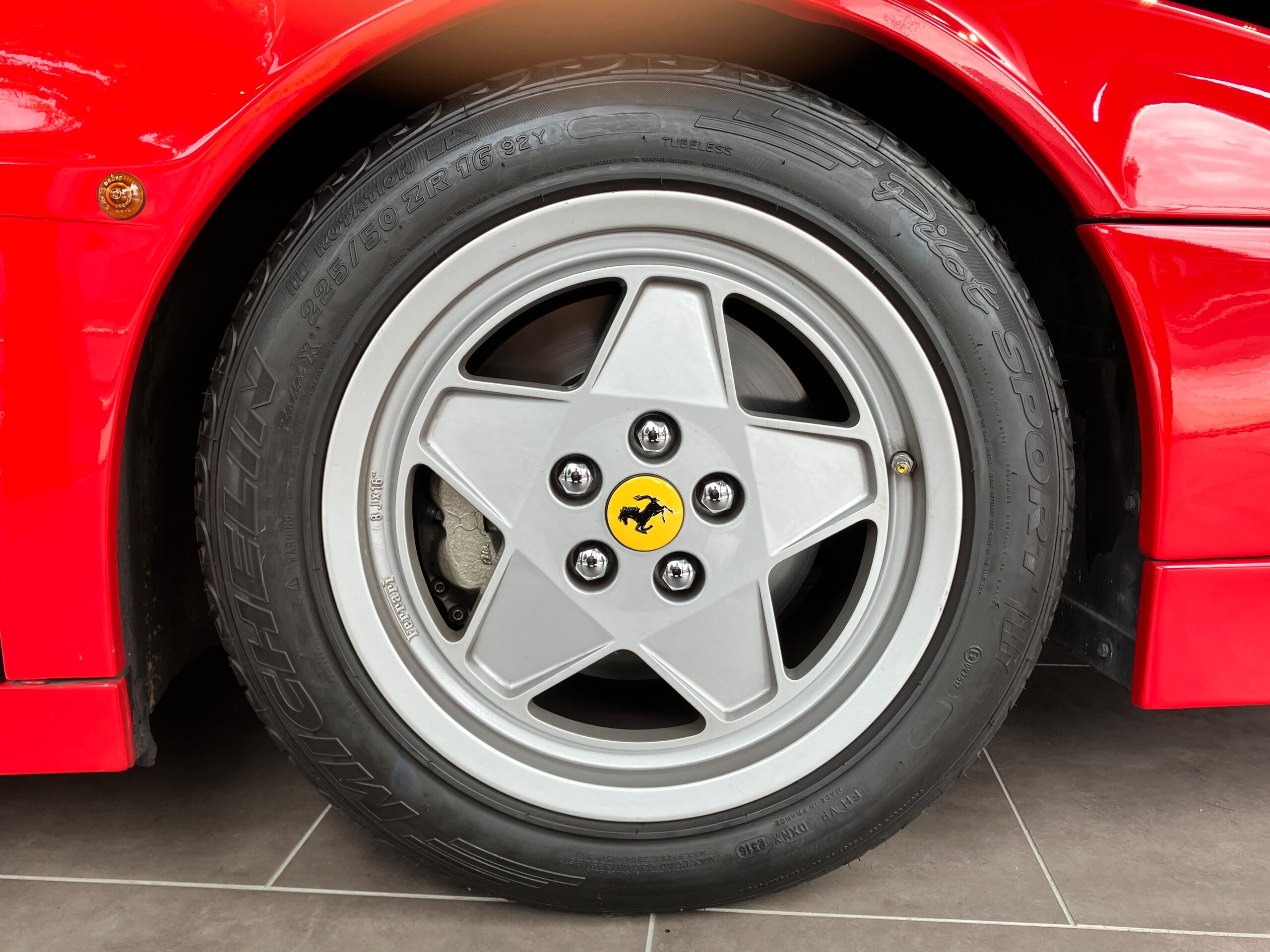 Ferrari Testarossa (photo: 13)