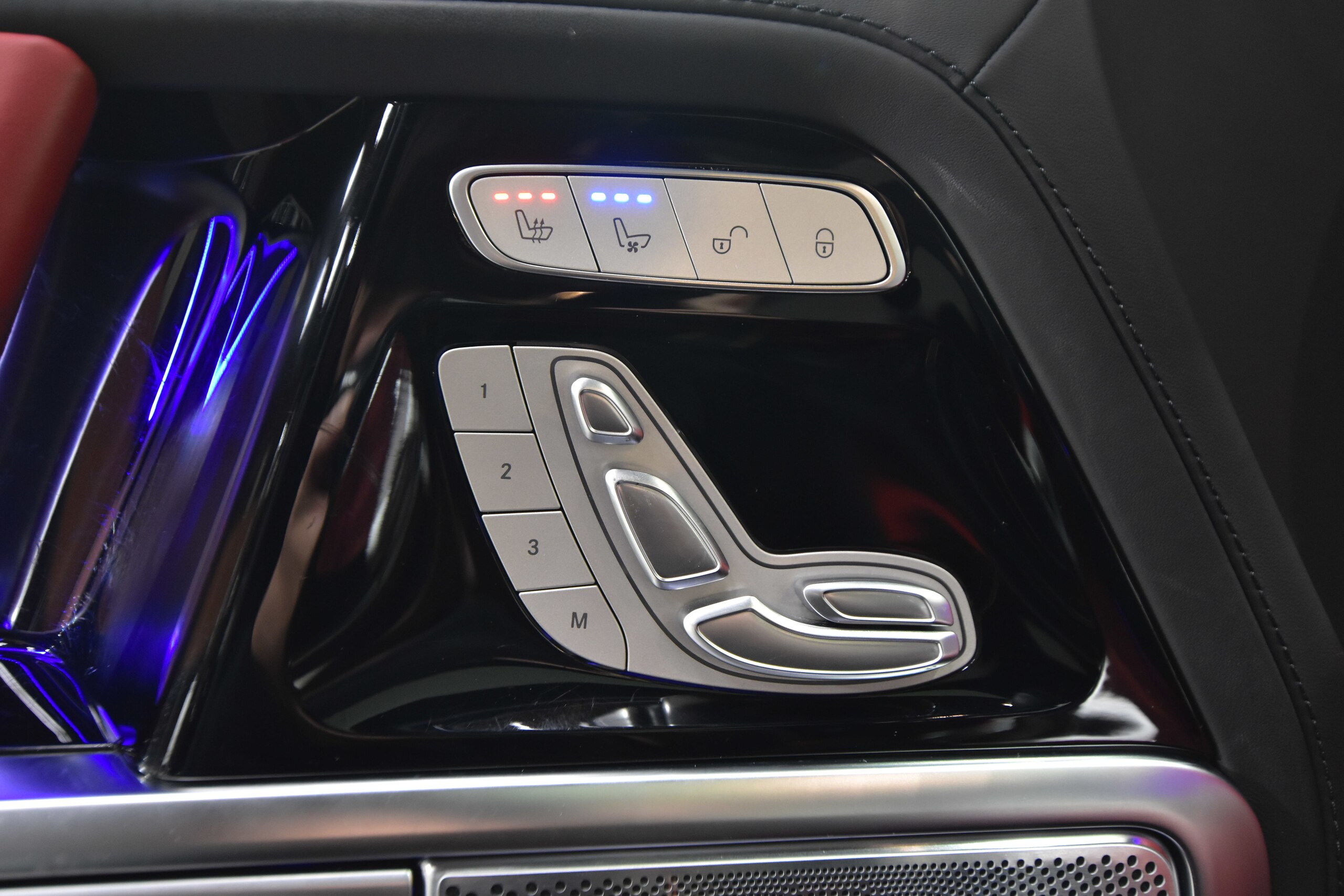 Mercedes Benz G63 AMG (photo: 19)
