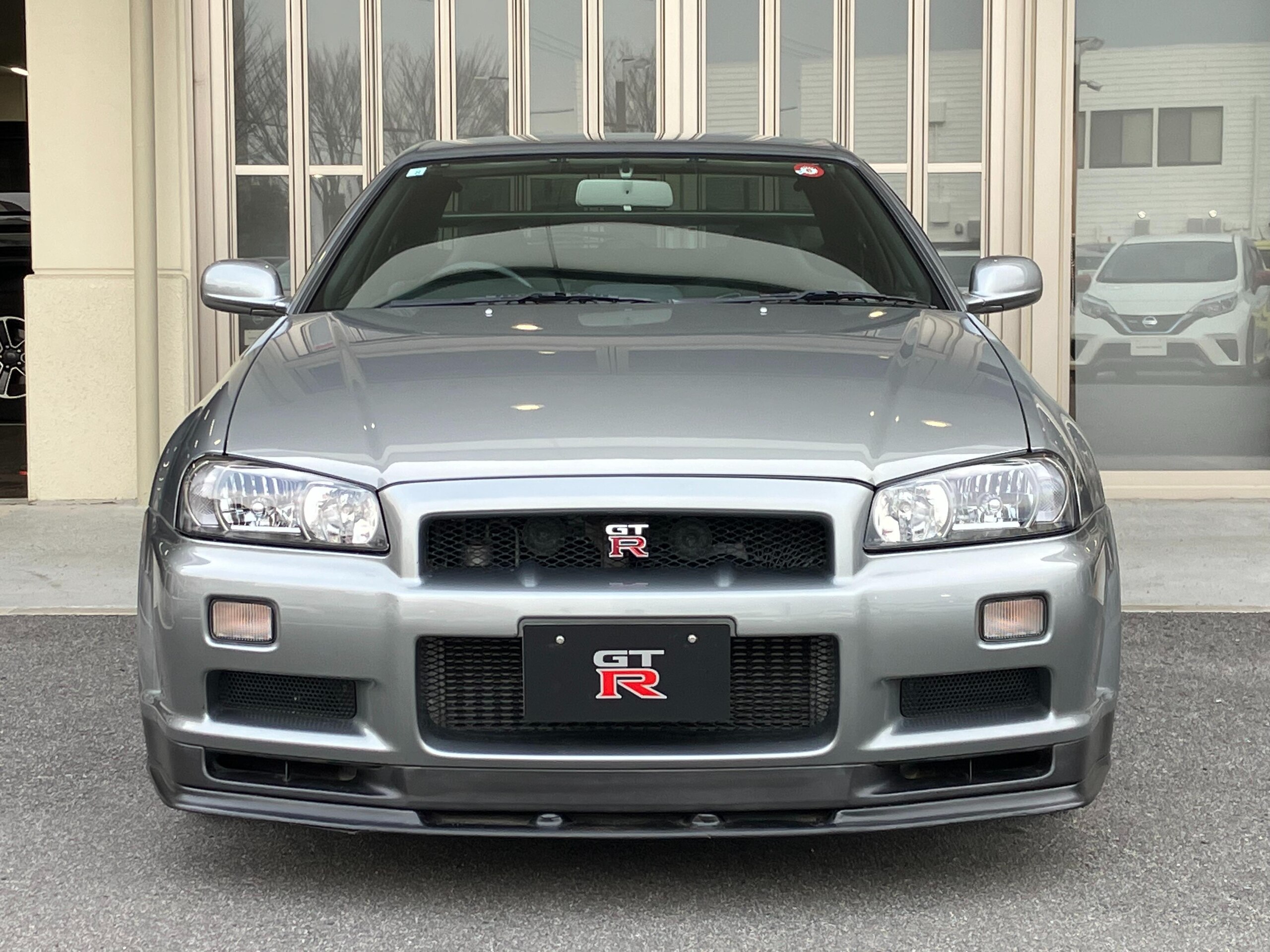 Nissan Skyline GT-R M Spec (photo: 2)