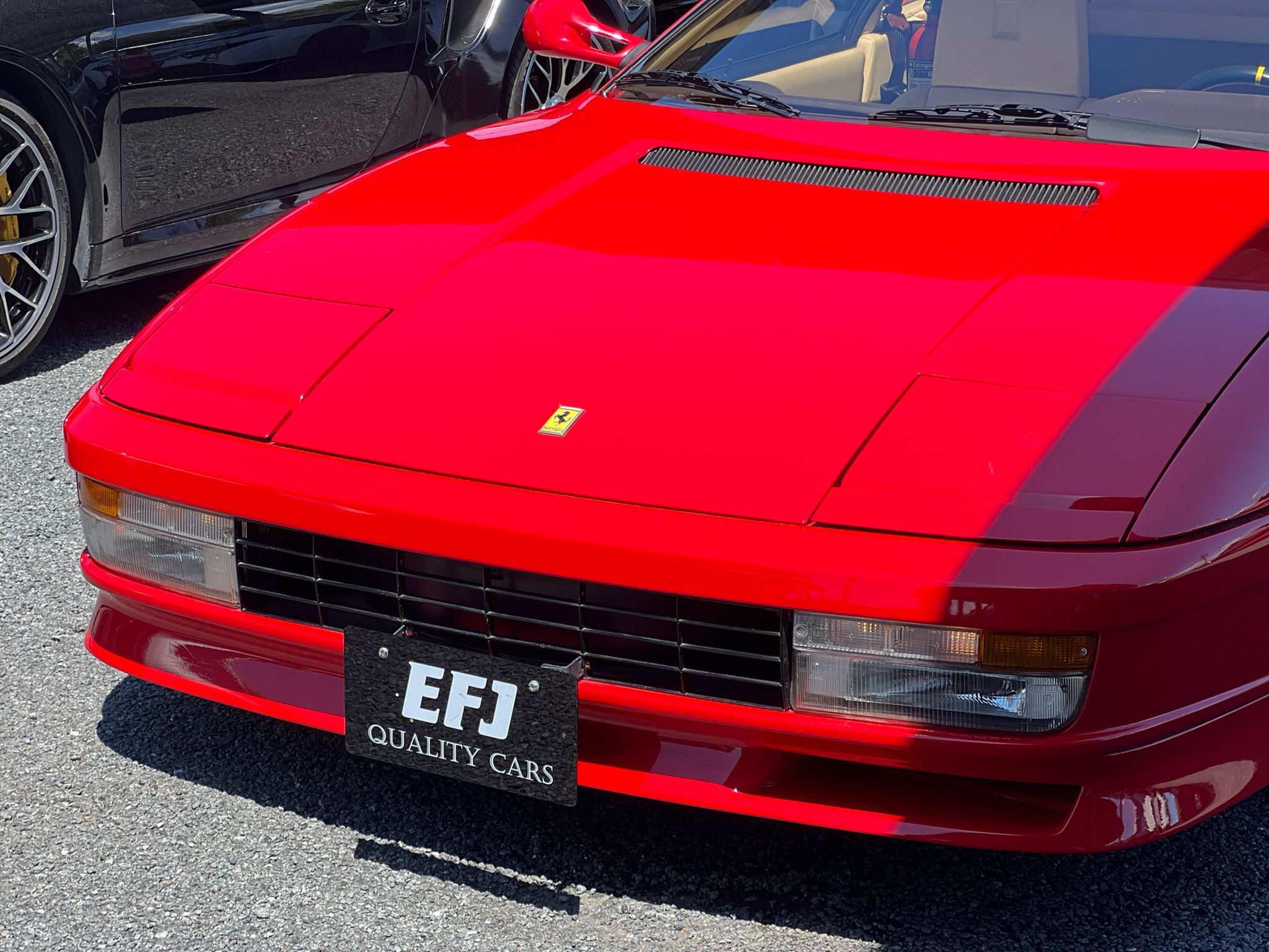 Ferrari Testarossa (photo: 1)