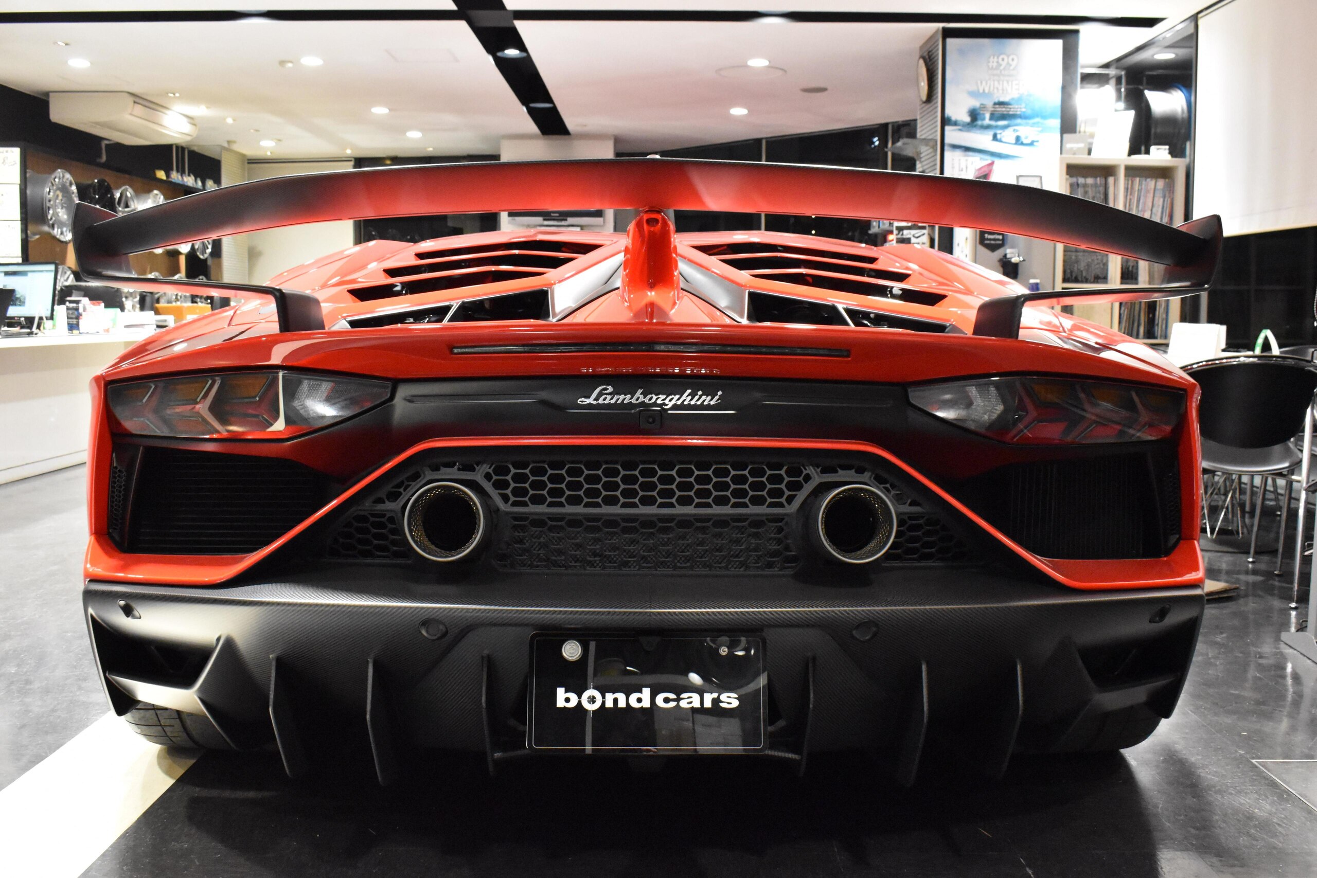 Lamborghini Aventador SVJ (photo: 3)