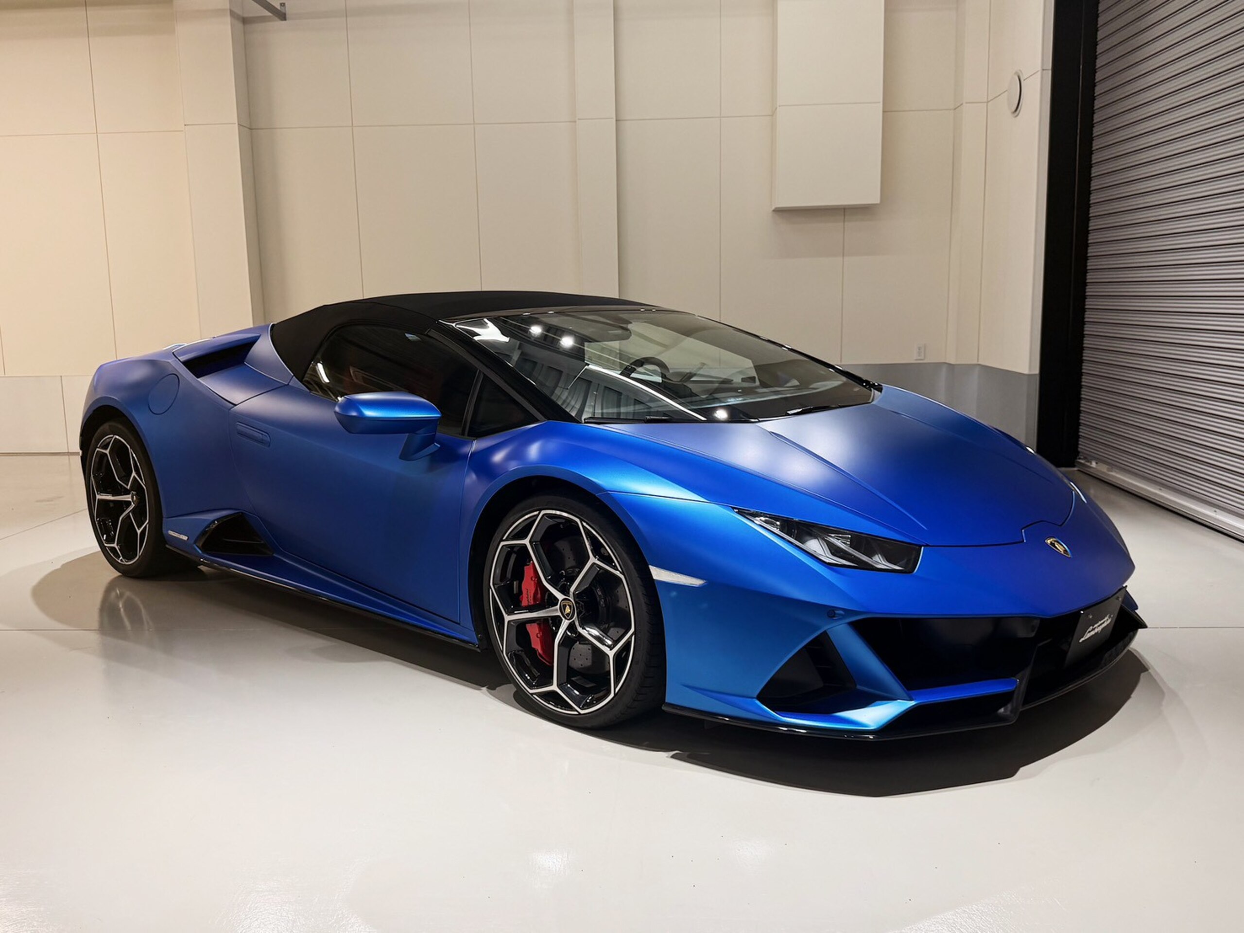 Lamborghini Huracán EVO Spyder 2021 for sale from Japan - image 14