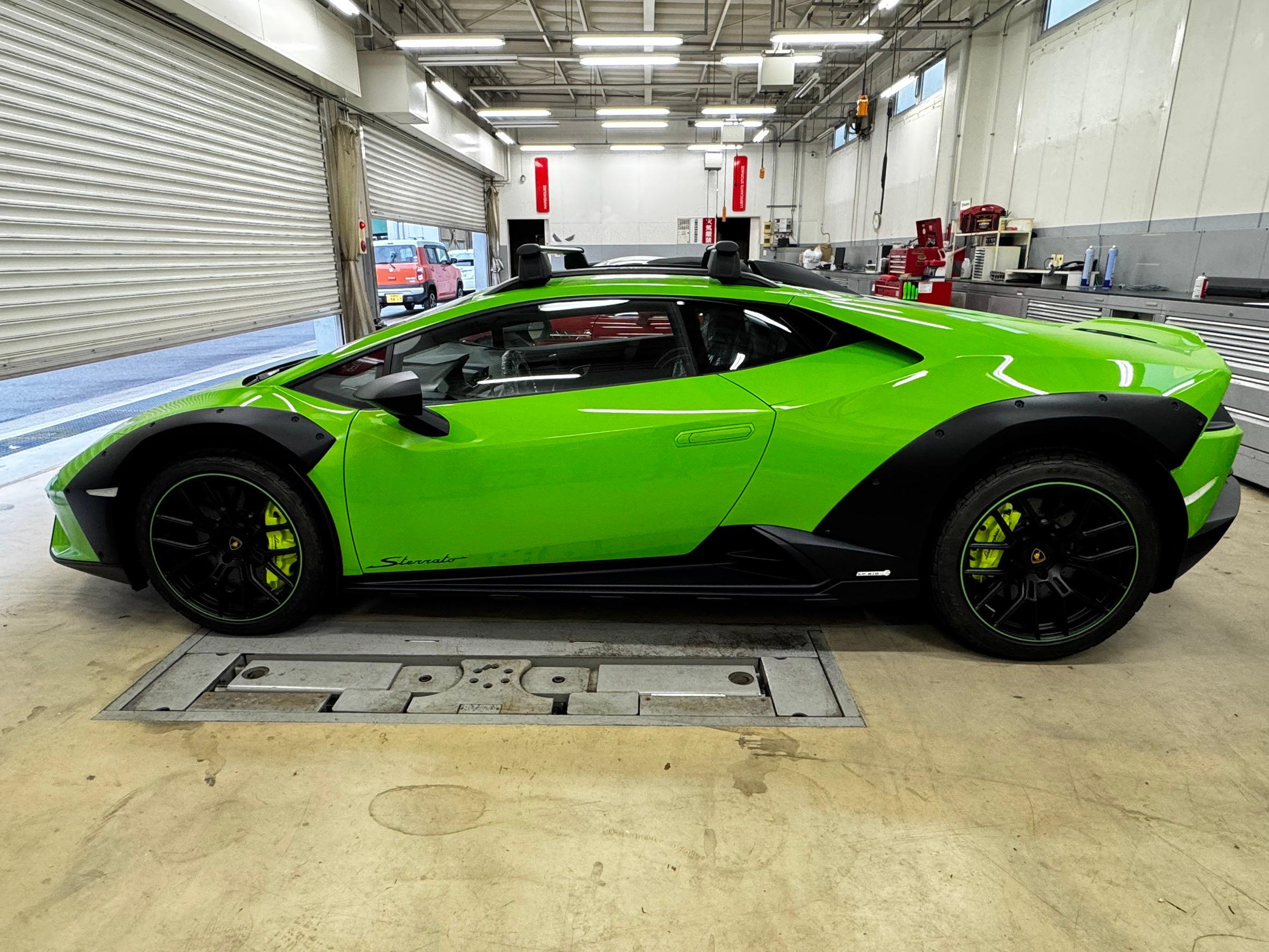 Lamborghini Huracán Sterrato (photo: 8)