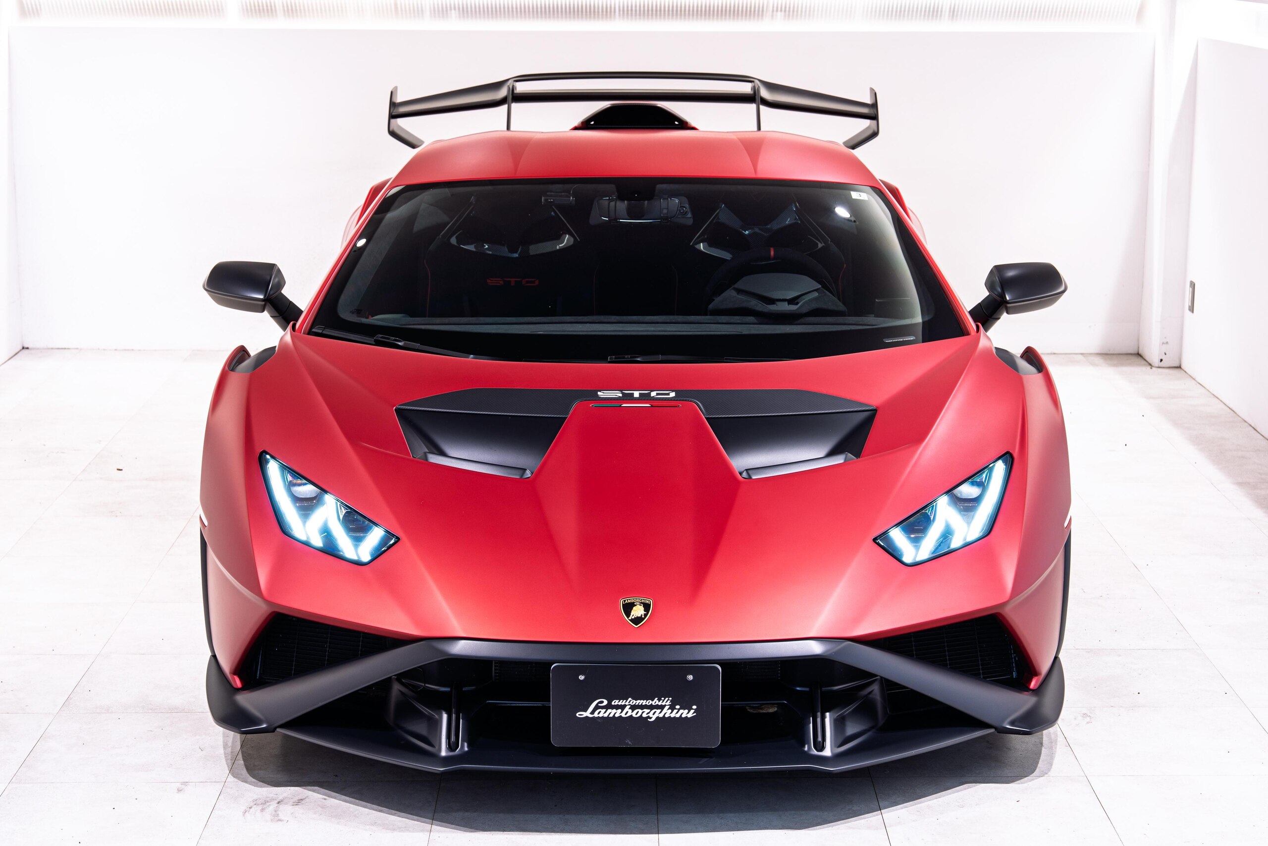 Lamborghini Huracán STO 2022 for sale from Japan - image 6