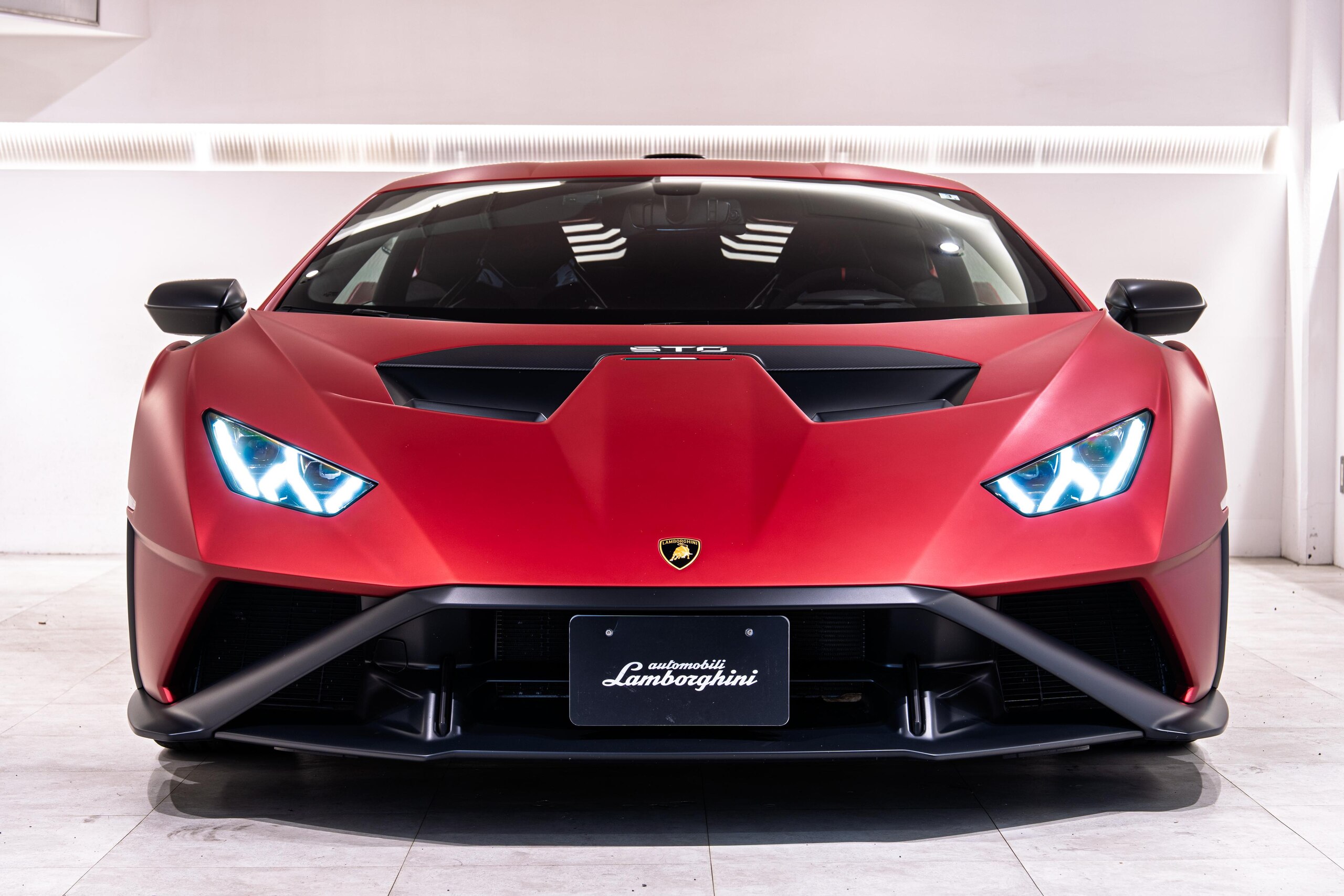 Lamborghini Huracán STO 2022 for sale from Japan - image 7