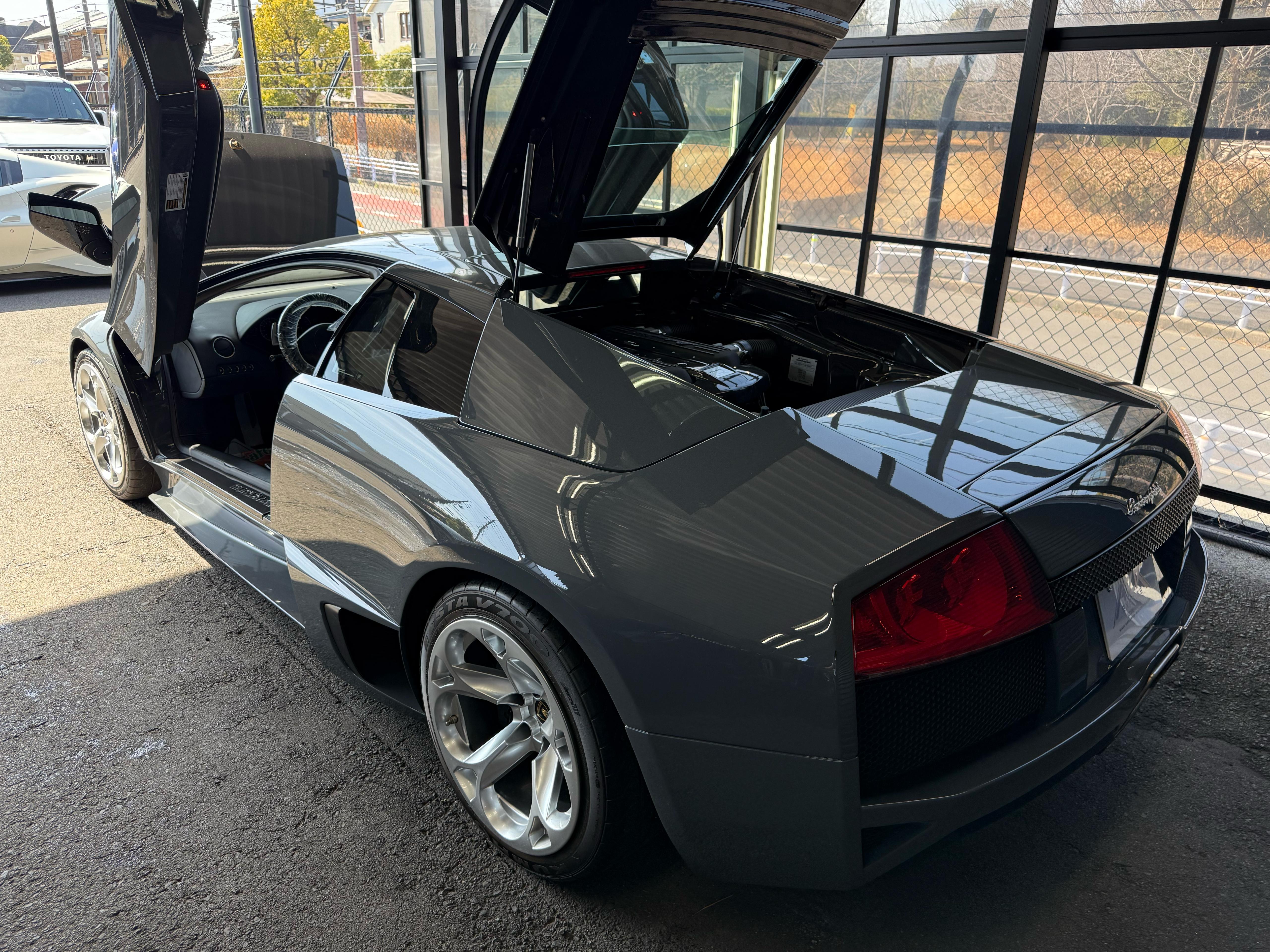 Lamborghini Murcielago LP640 (photo: 4)
