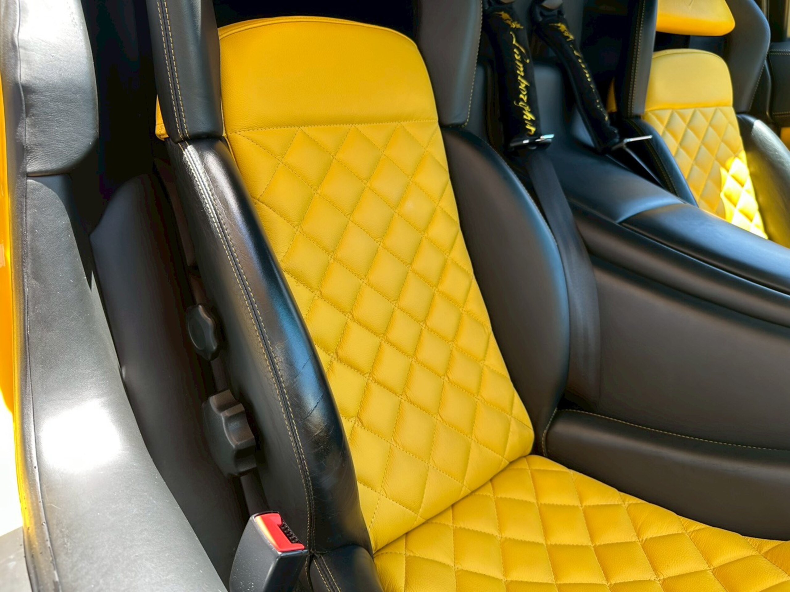 Lamborghini Murcielago LP640 (photo: 14)