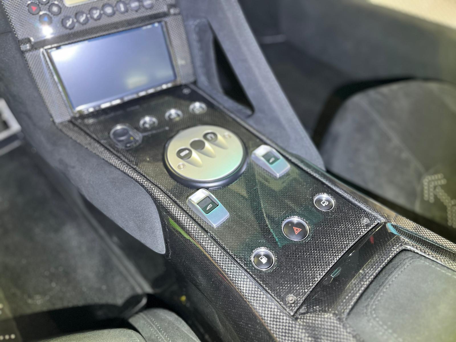 Lamborghini Murcielago LP670-4 SV (photo: 12)