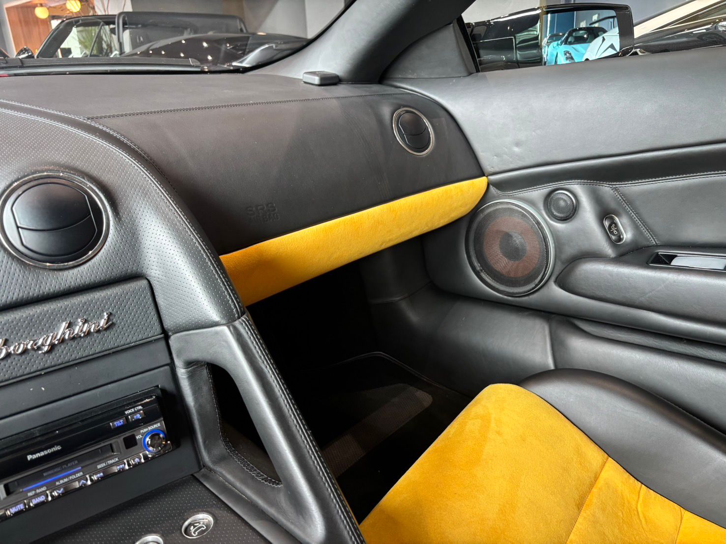 Lamborghini Murcielago Roadster (photo: 9)