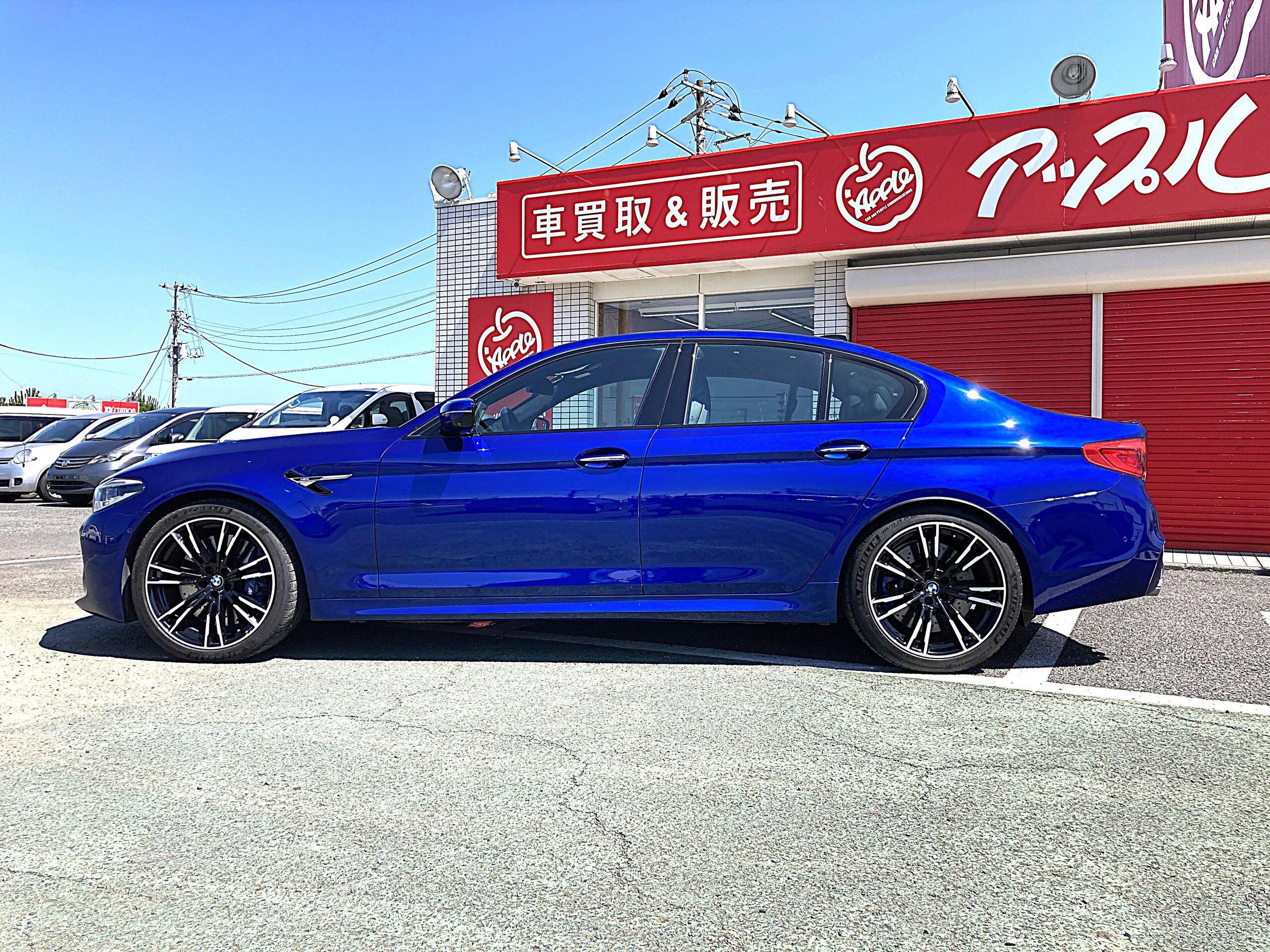BMW M5 (photo: 7)